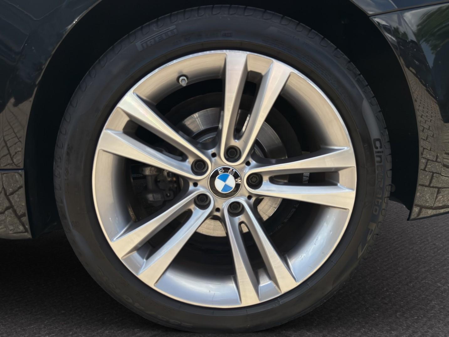 BMW 430i xDrive Cabrio Sport Line-image-9