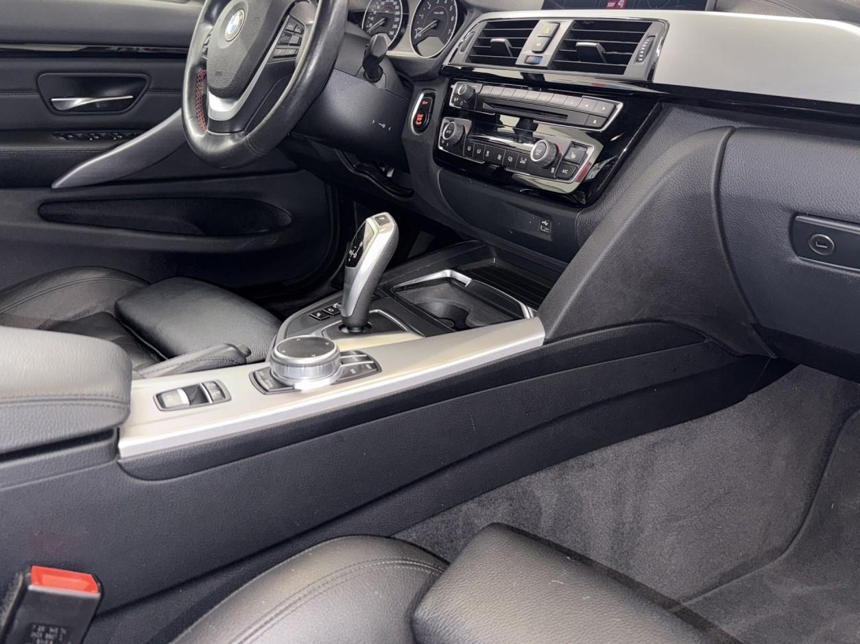 BMW 430i xDrive Cabrio Sport Line-image-19
