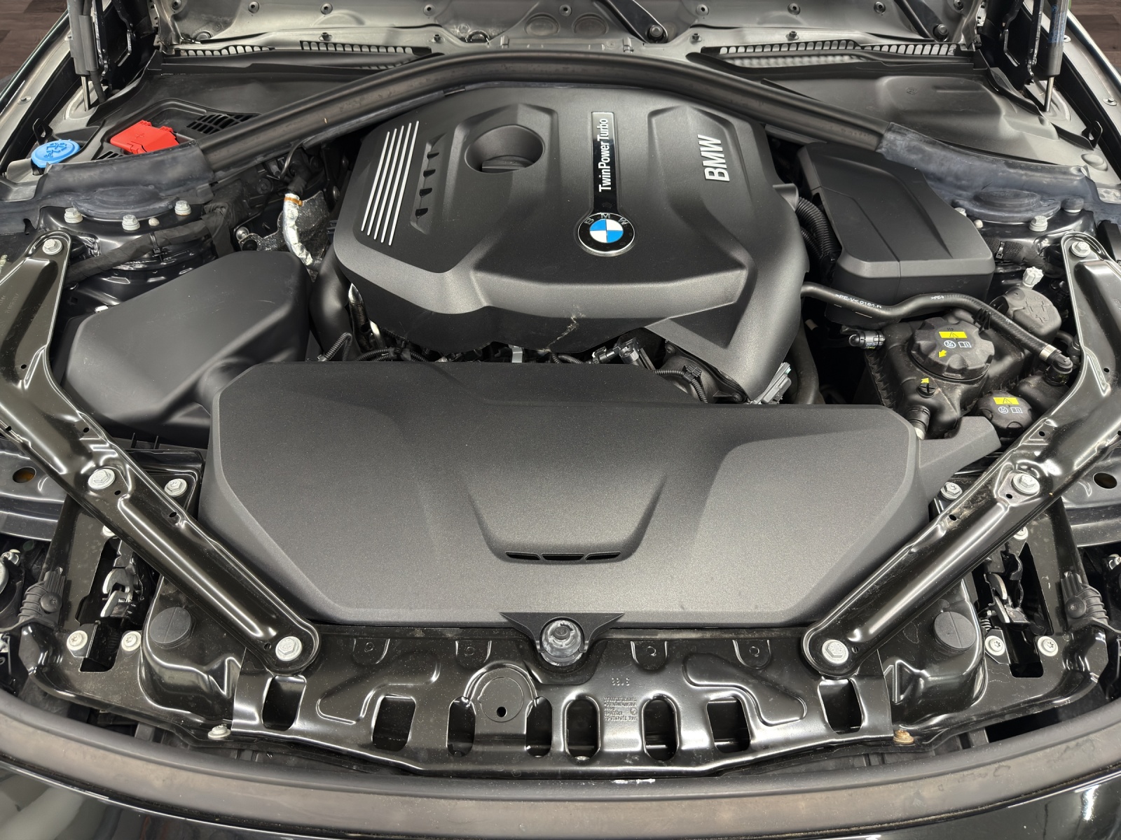 BMW 430i xDrive Cabrio Sport Line-image-23
