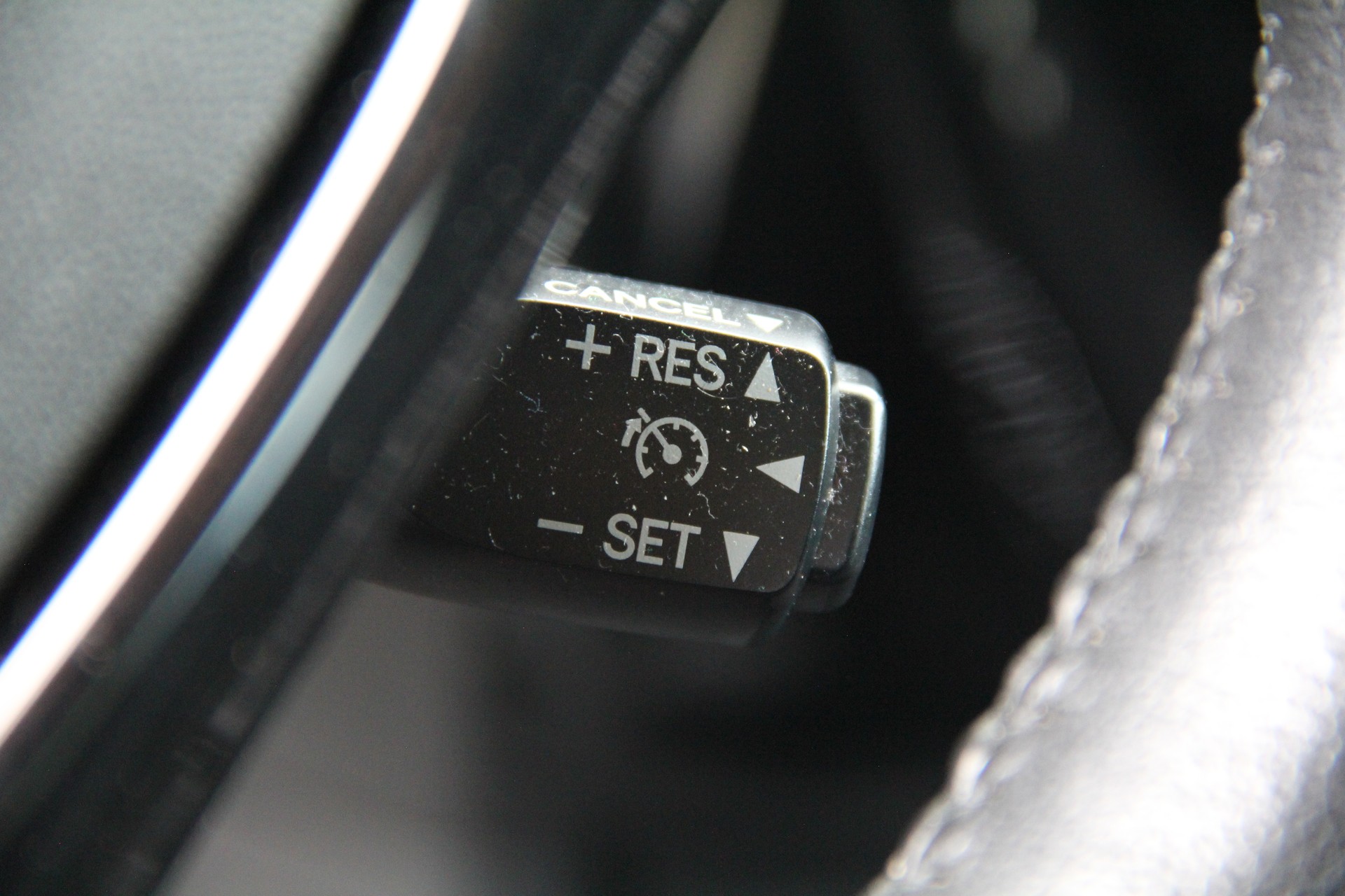 PEUGEOT 108 e-1.0 VTi Stop&Start Active Top-image-7