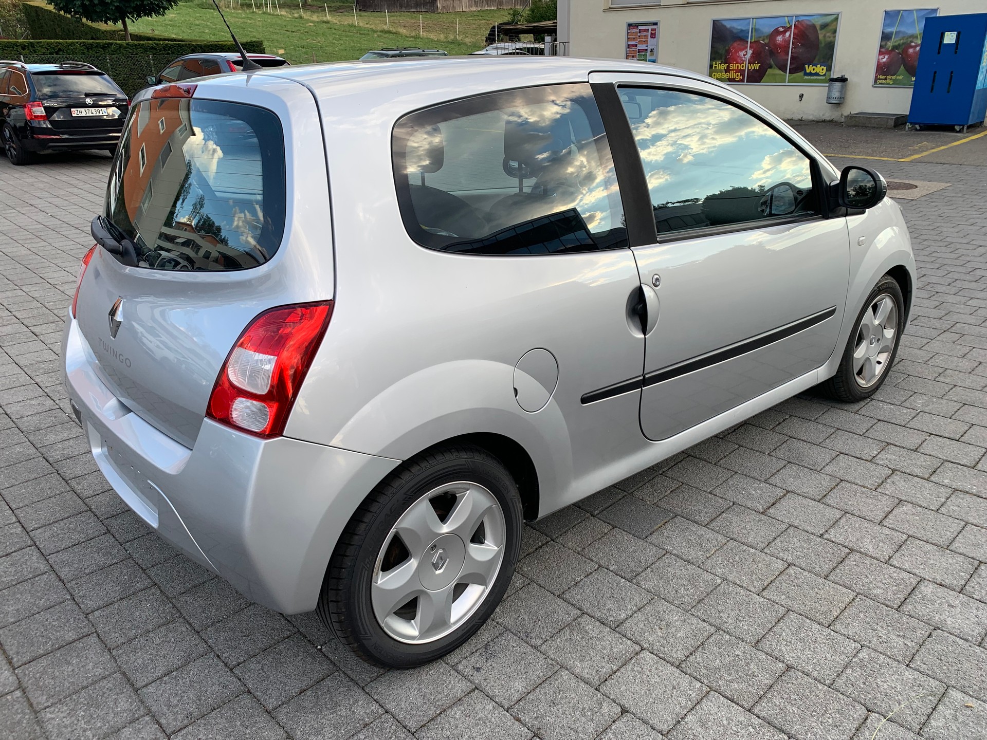 RENAULT Twingo 1.2 16V Dynamique-image-2