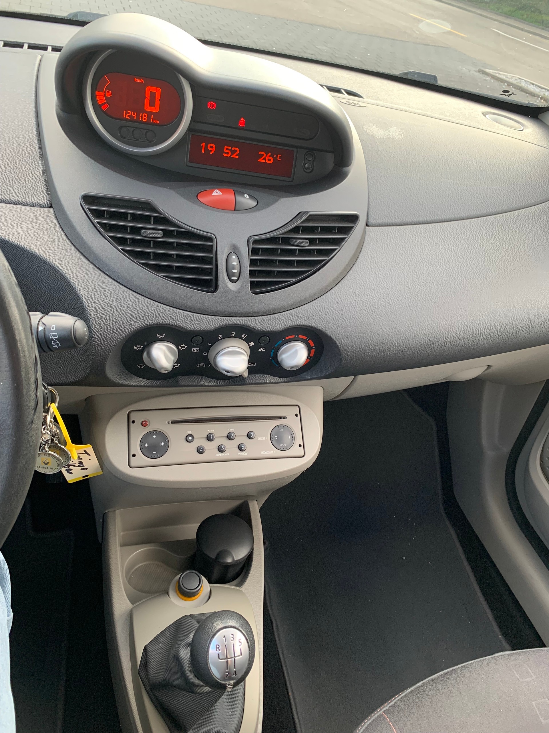 RENAULT Twingo 1.2 16V Dynamique-image-7