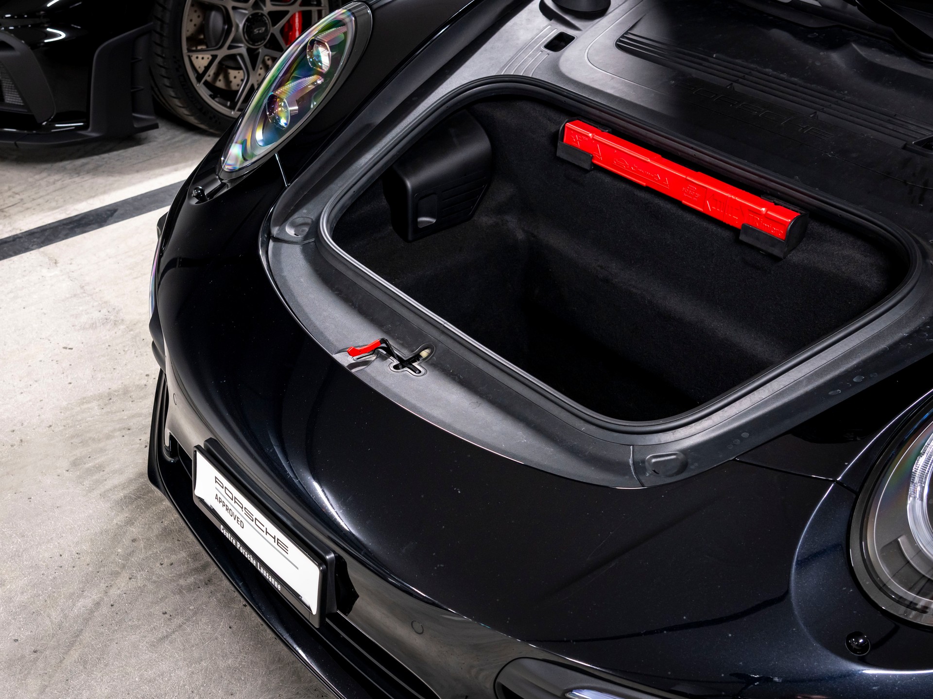 PORSCHE 911 Turbo S PDK-image-8