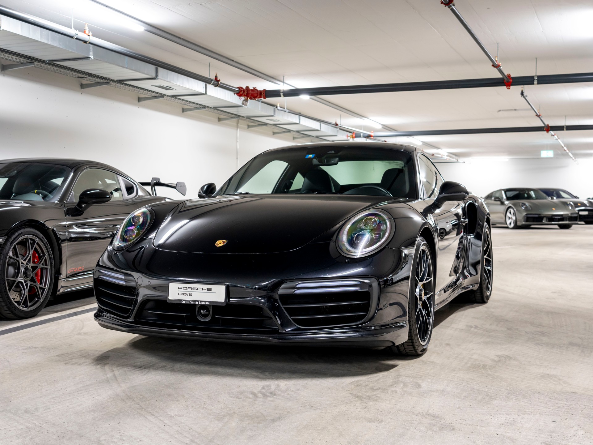 PORSCHE 911 Turbo S PDK-image-0