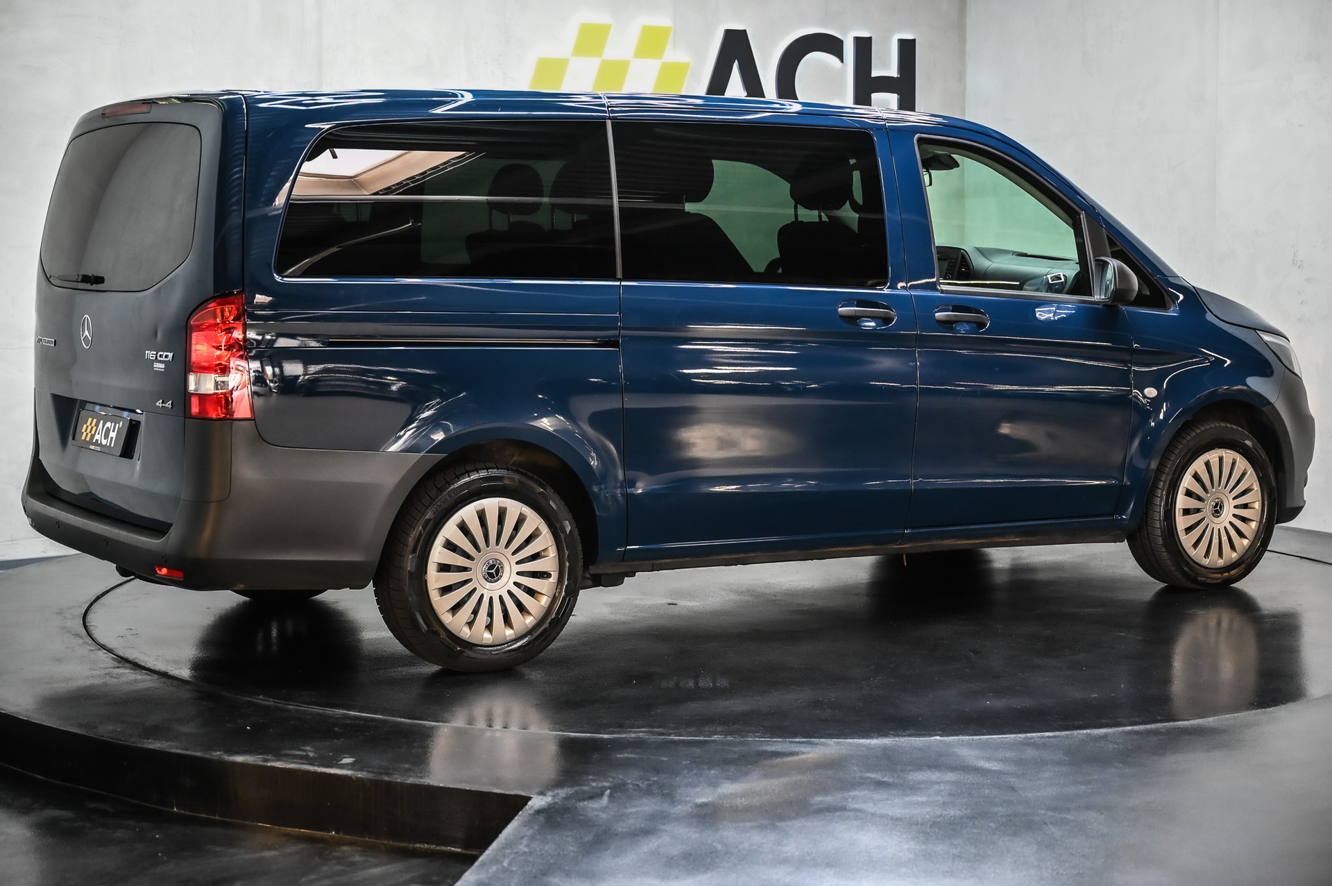 MERCEDES-BENZ Vito 116 Kombi Lang 2.0 CDI Pro-image-9