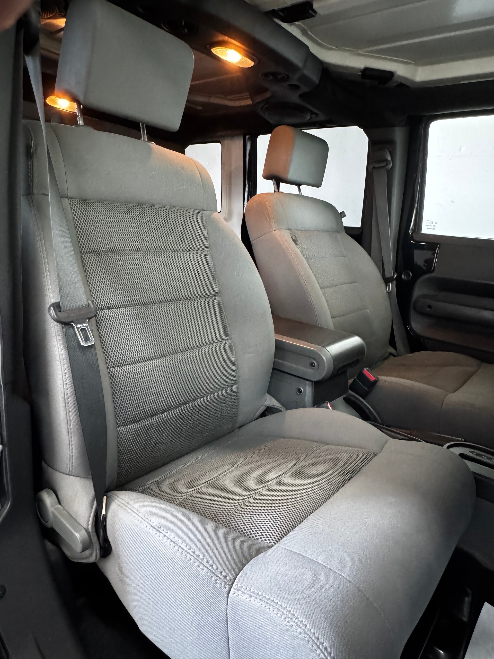 JEEP Wrangler 2.8CRD Unlimited Sport Automatic-image-18