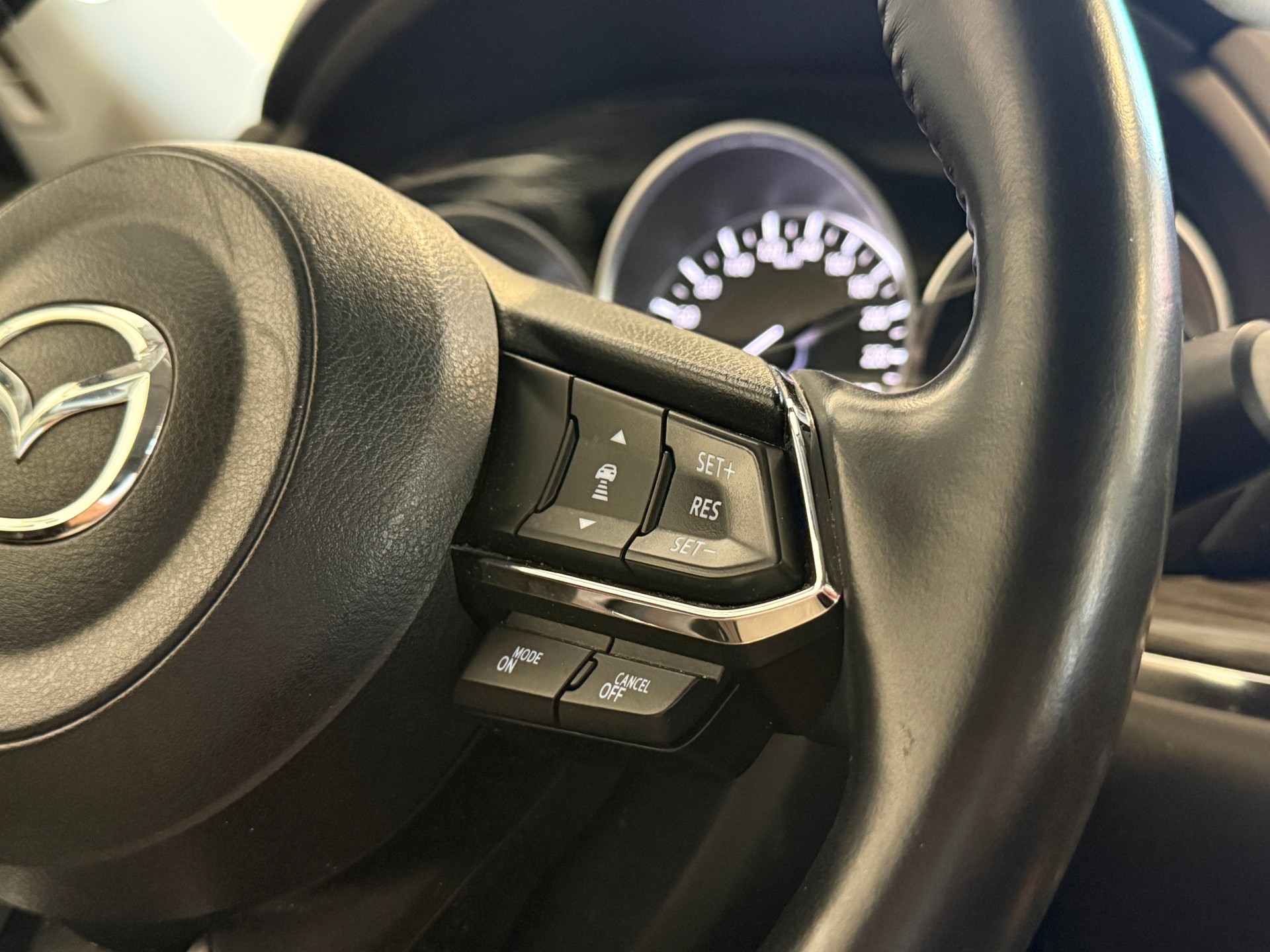 MAZDA CX-5 SKYACTIV-G 194 Revolution AWD Automat-image-6