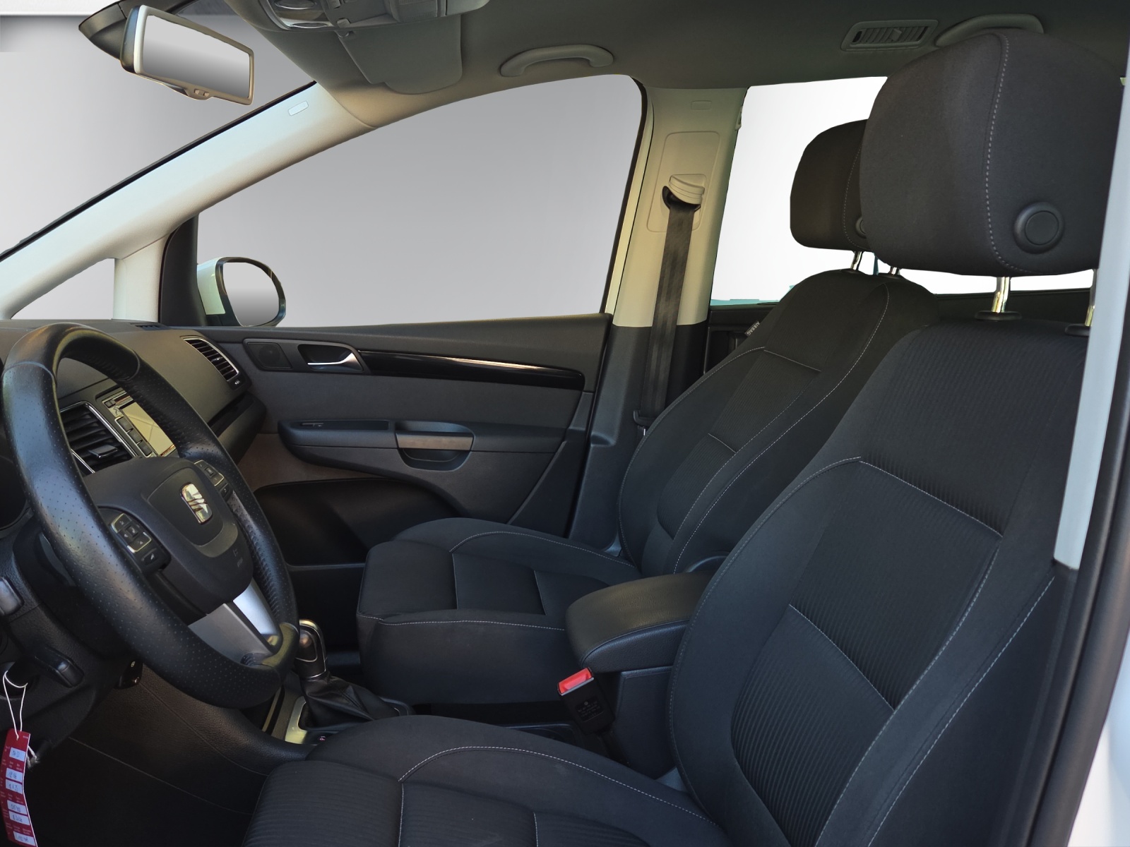 SEAT Alhambra 2.0 TDI Style Eco DSG-image-9