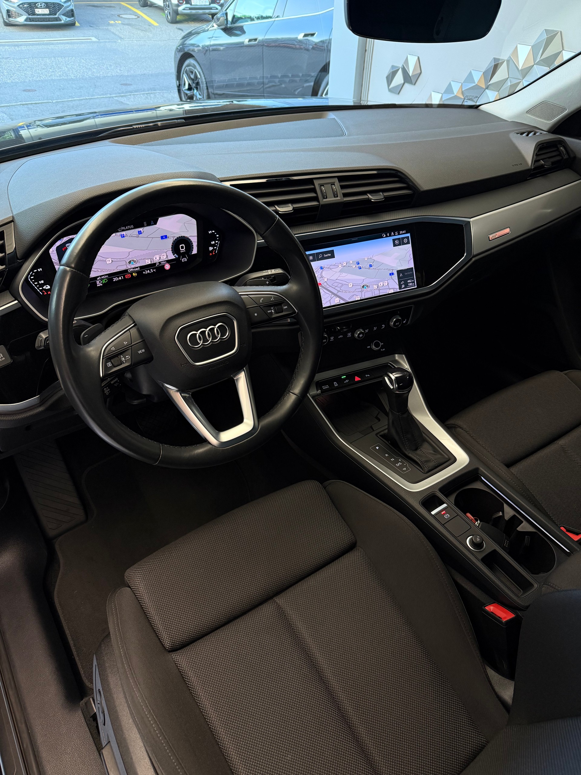 AUDI Q3 45 TFSI e Attraction S-tronic SoH 93.8 %-image-4