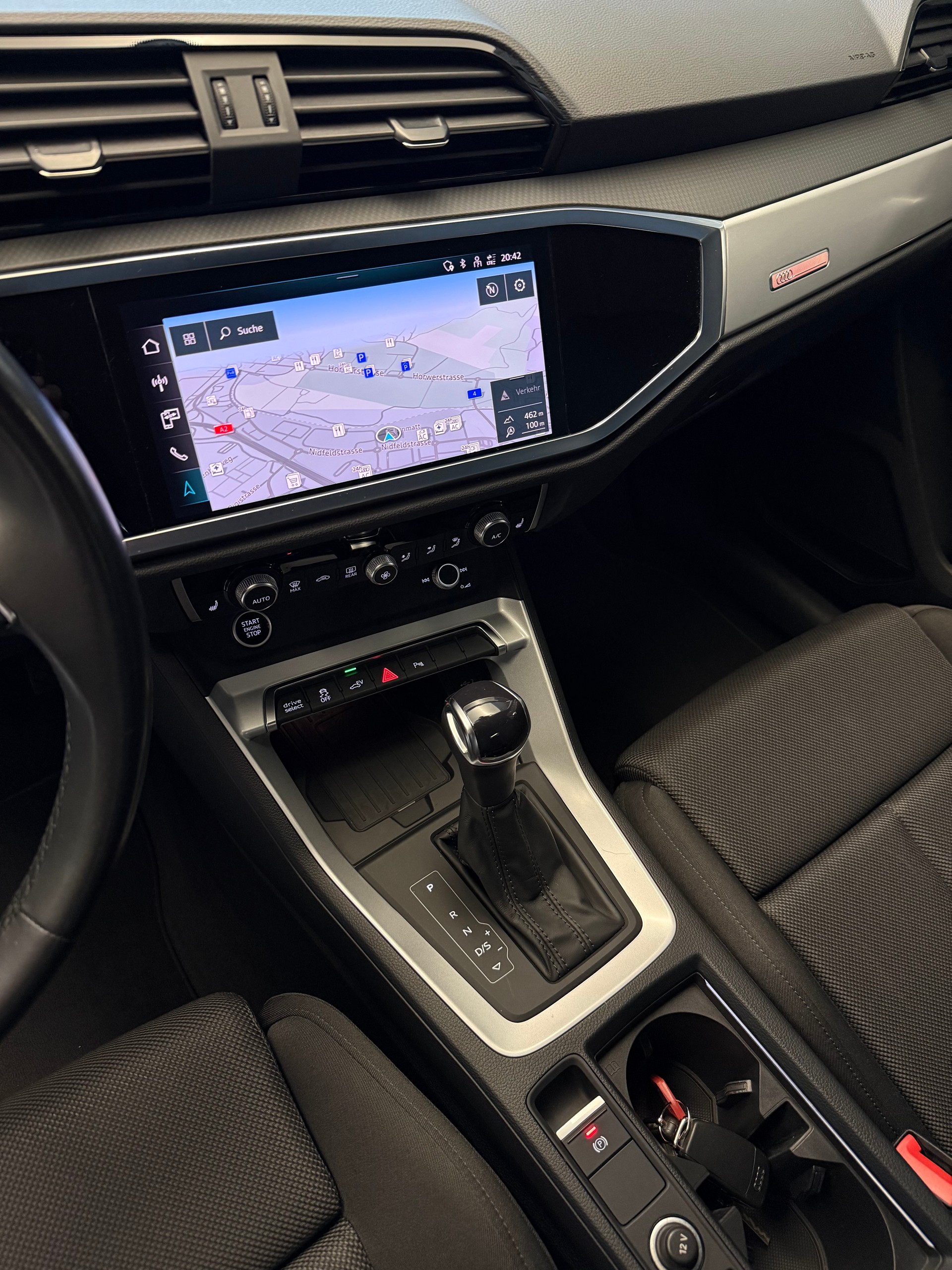 AUDI Q3 45 TFSI e Attraction S-tronic SoH 93.8 %-image-5