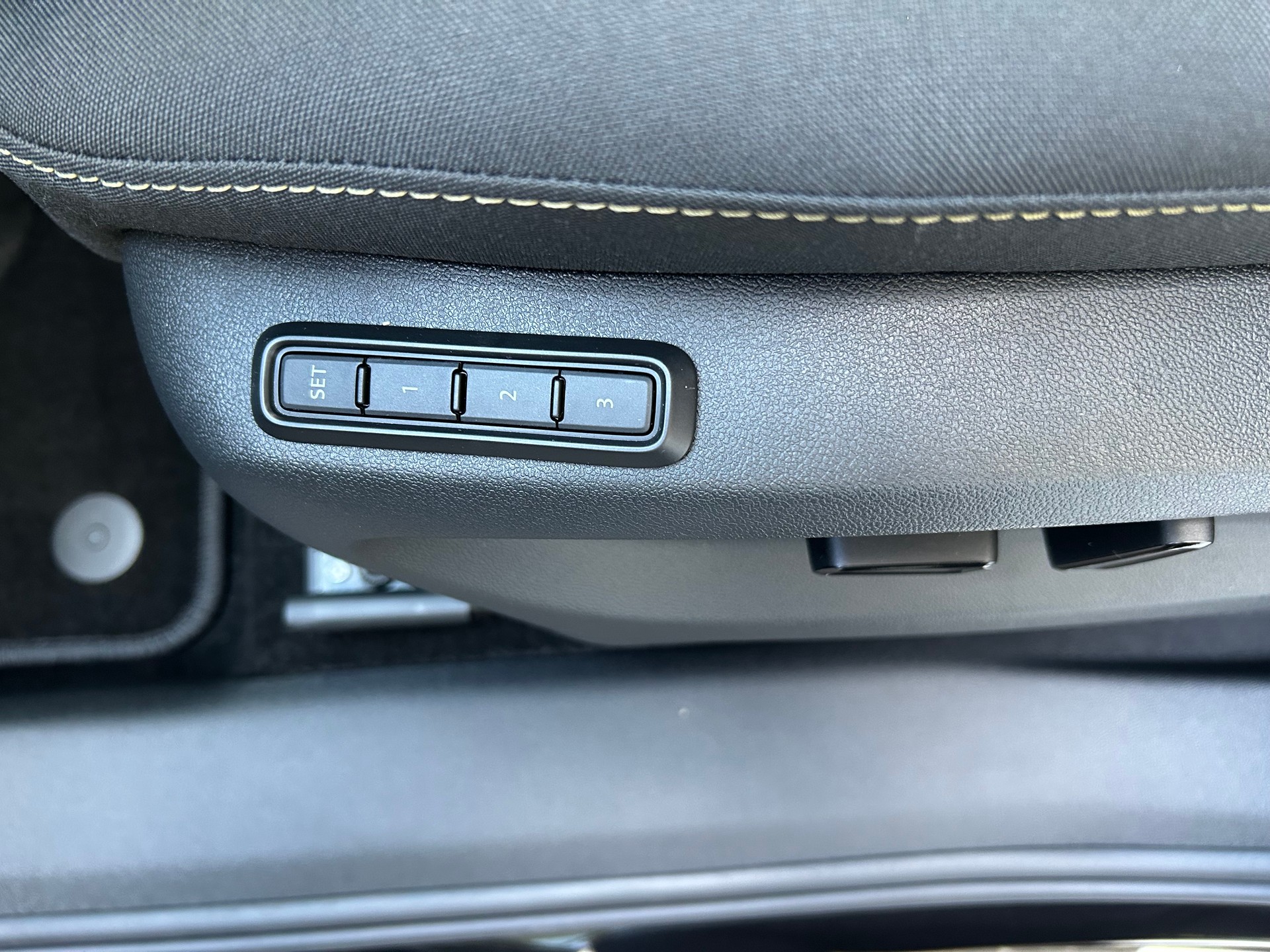 SKODA Kodiaq 1.5 TSI mHEV Selection-image-11