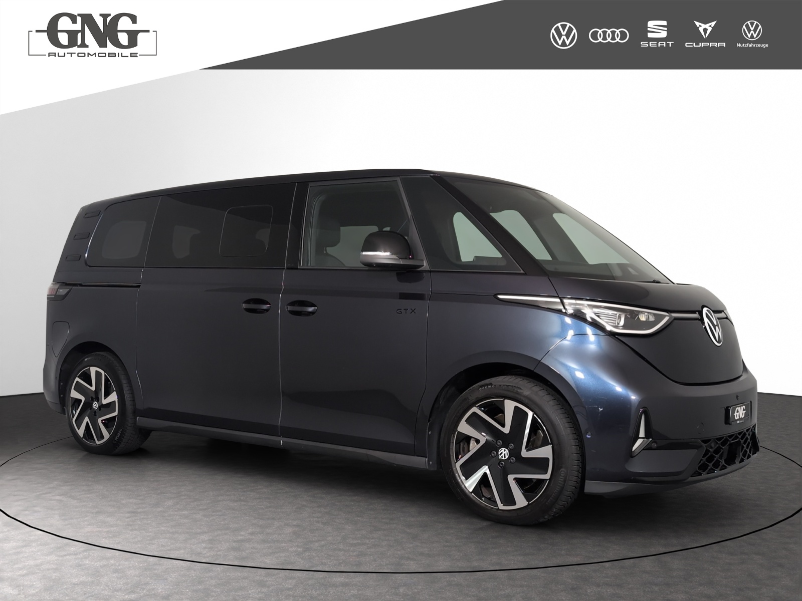 VW ID.Buzz LWB GTX 4 Motion-image-3
