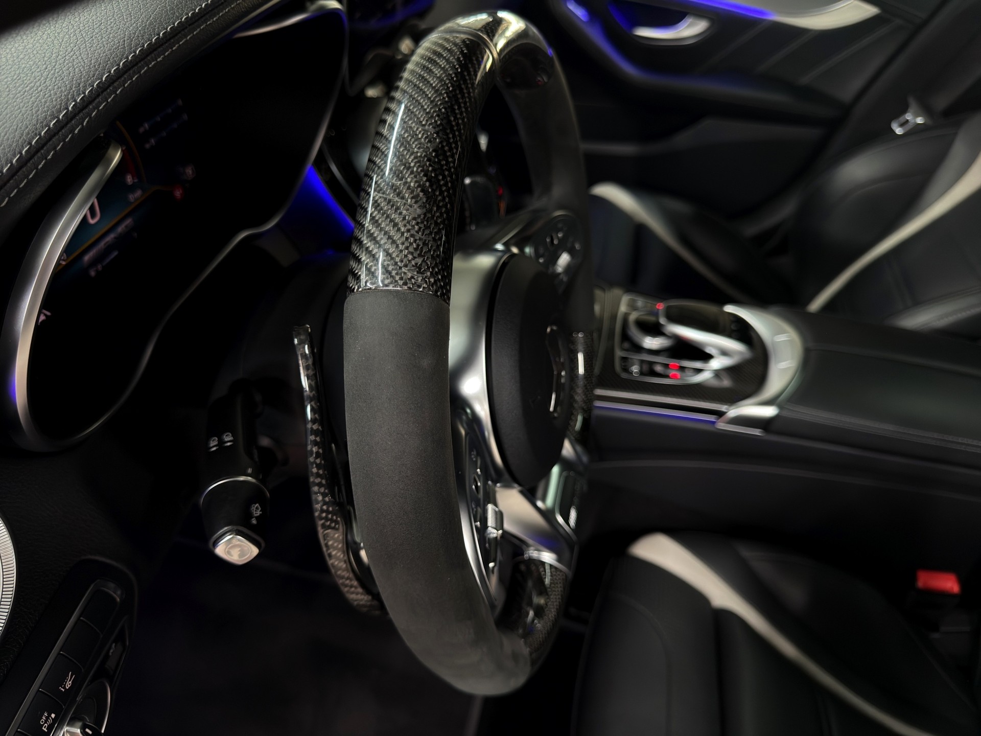 MERCEDES-BENZ C 63 S AMG Speedshift-image-28