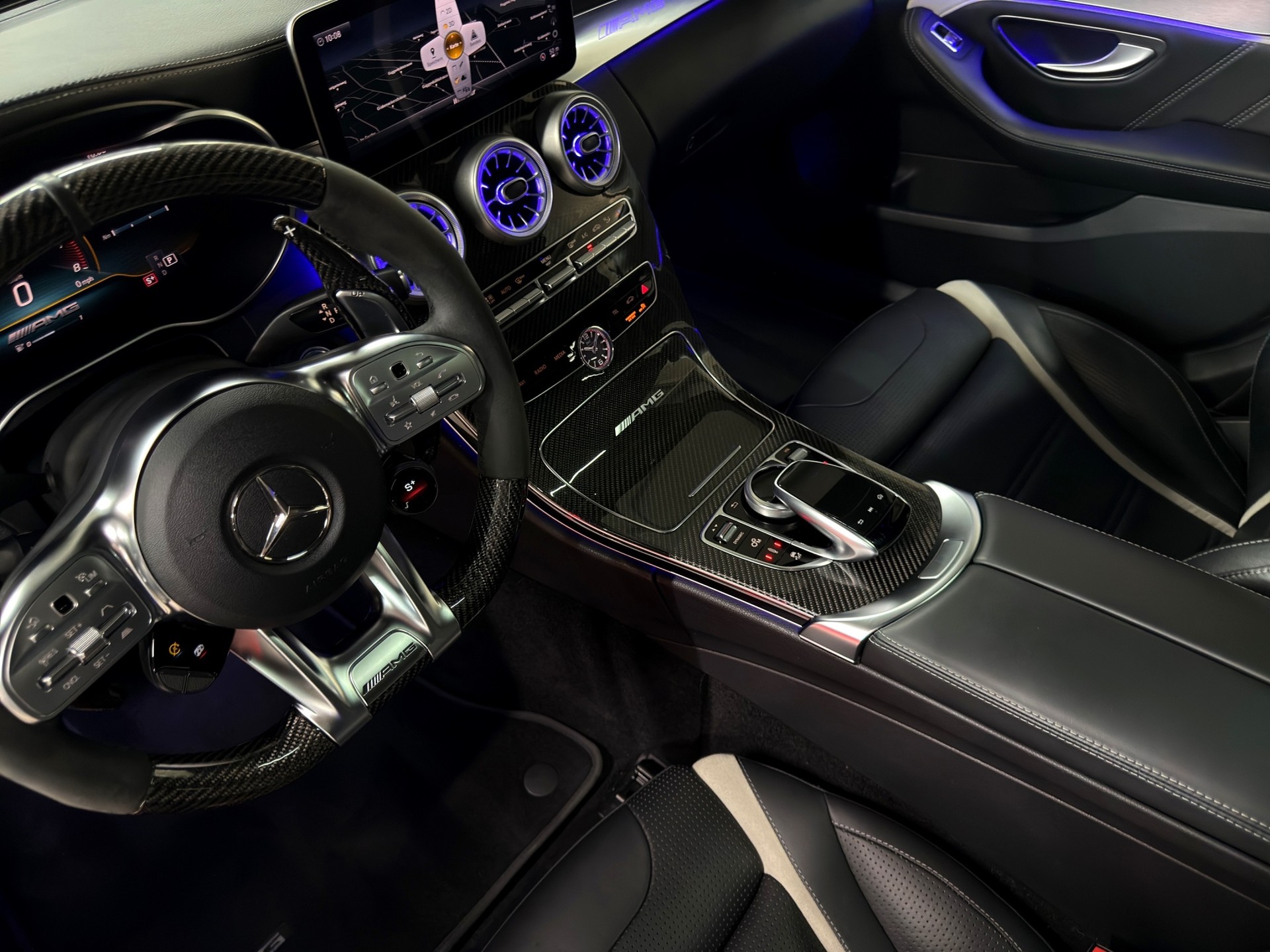 MERCEDES-BENZ C 63 S AMG Speedshift-image-25
