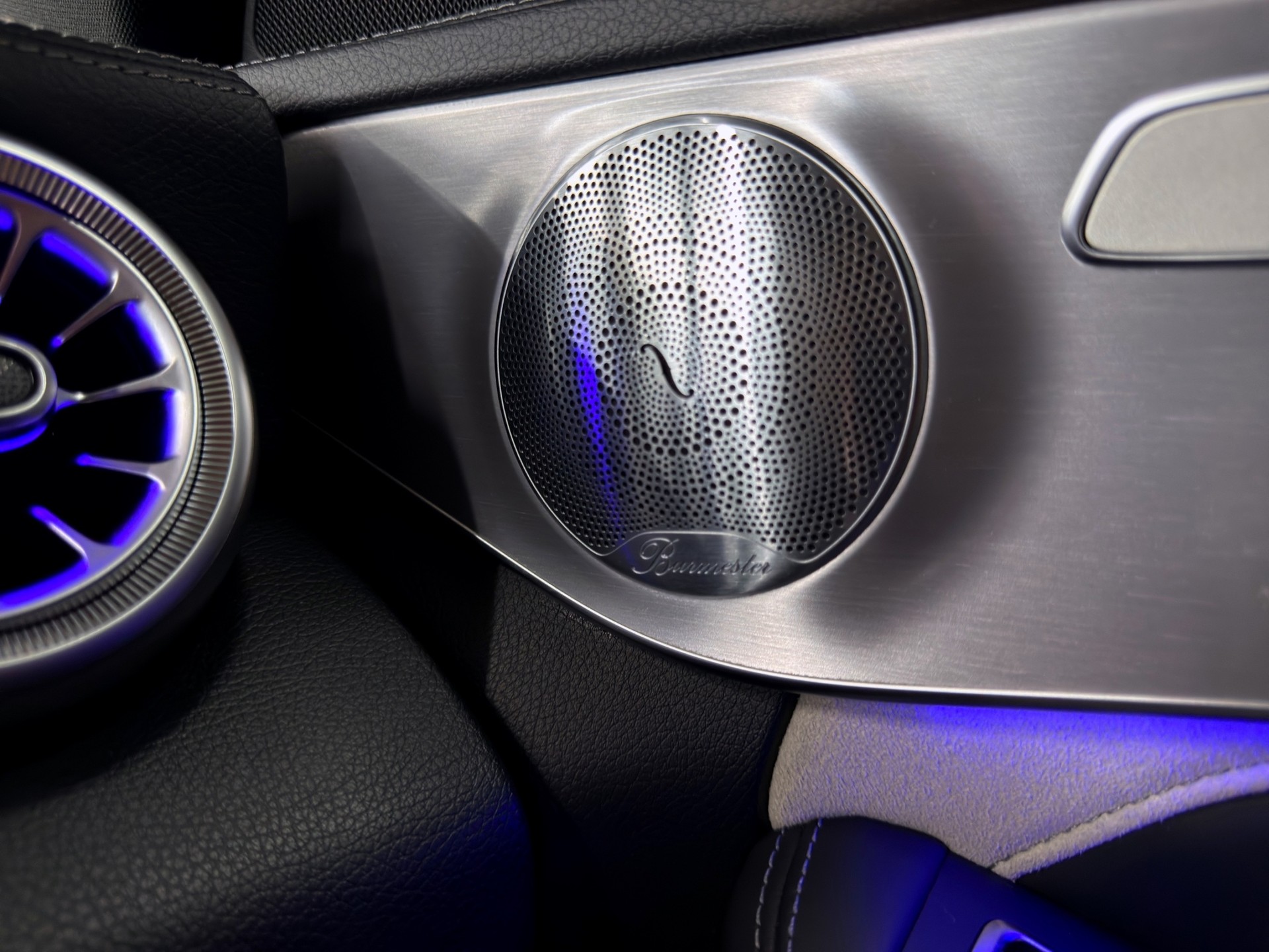 MERCEDES-BENZ C 63 S AMG Speedshift-image-24