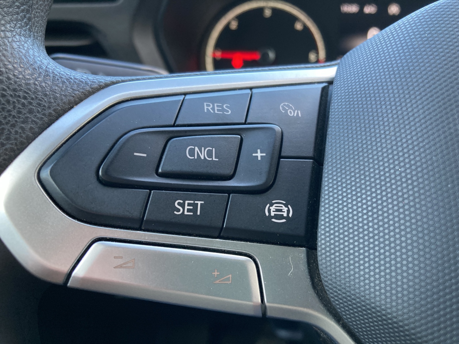 VW Caddy Cargo 2.0TDI 4Motion-image-14