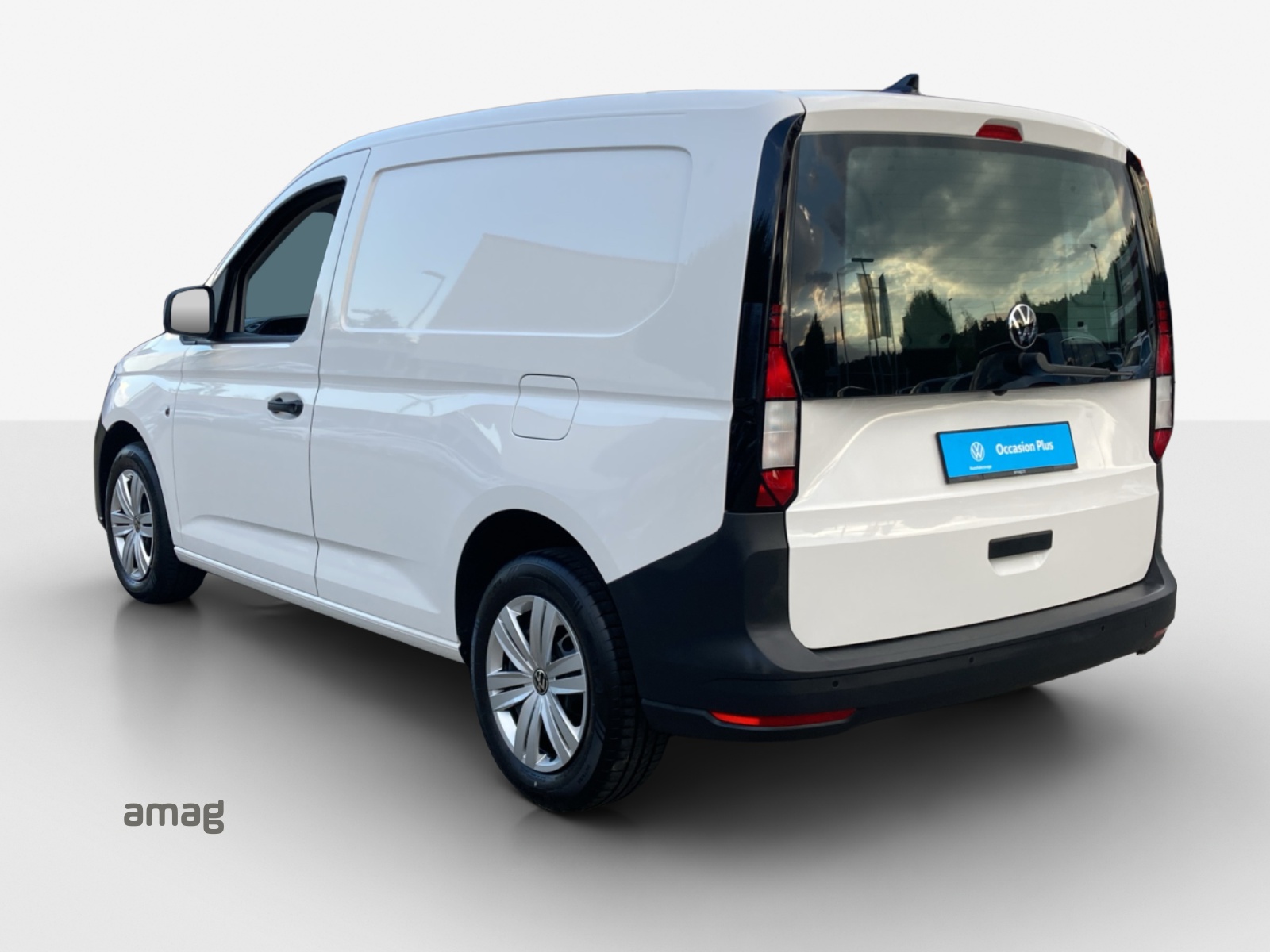 VW Caddy Cargo 2.0TDI 4Motion-image-2