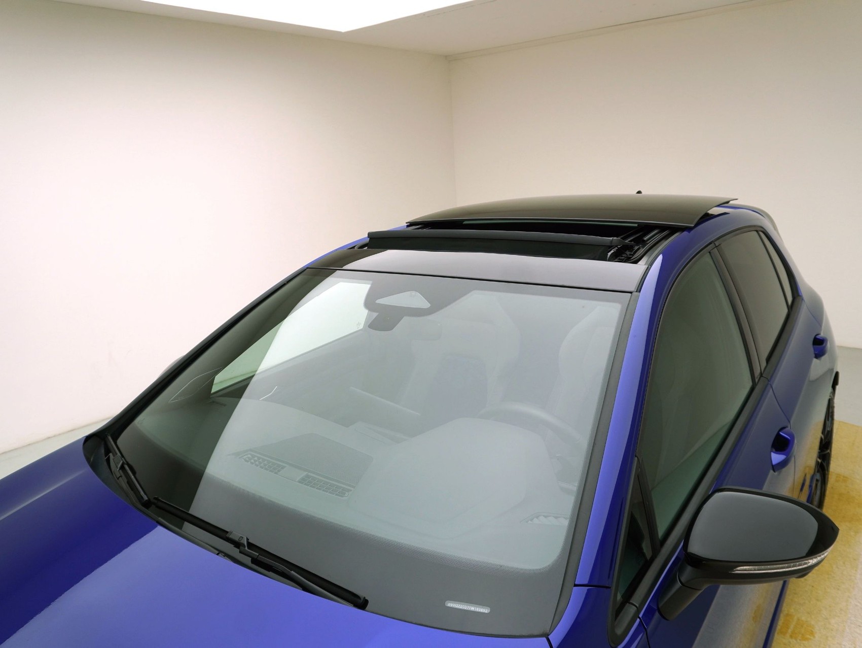VW Golf 8.5 2.0 TSI DSG R Black Edition 4Motion **VW Werksgarantie bis 10/2030**-image-7