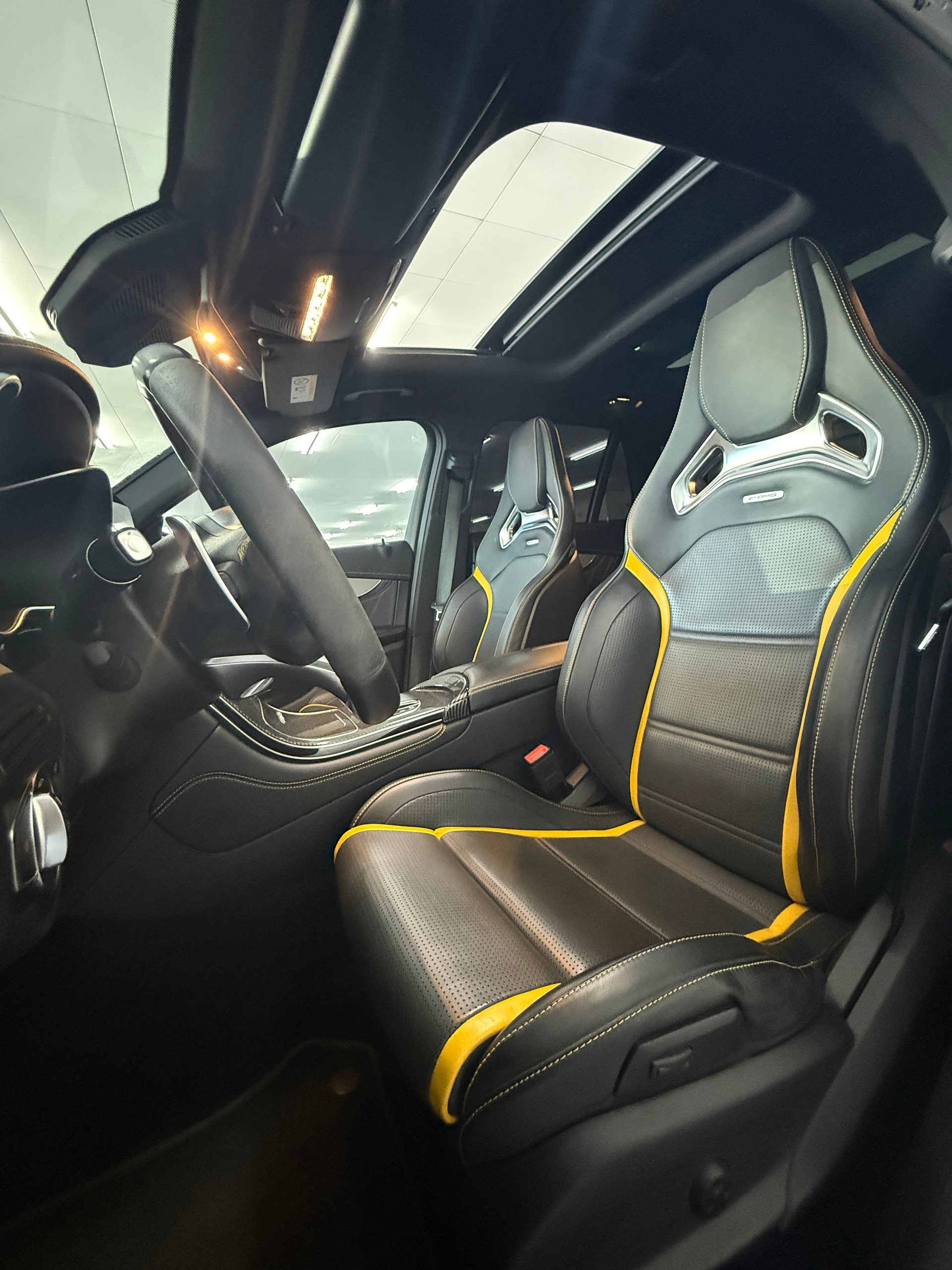 MERCEDES-BENZ GLC 63 S AMG Edition 1 4Matic+ 9G-Tronic-image-8