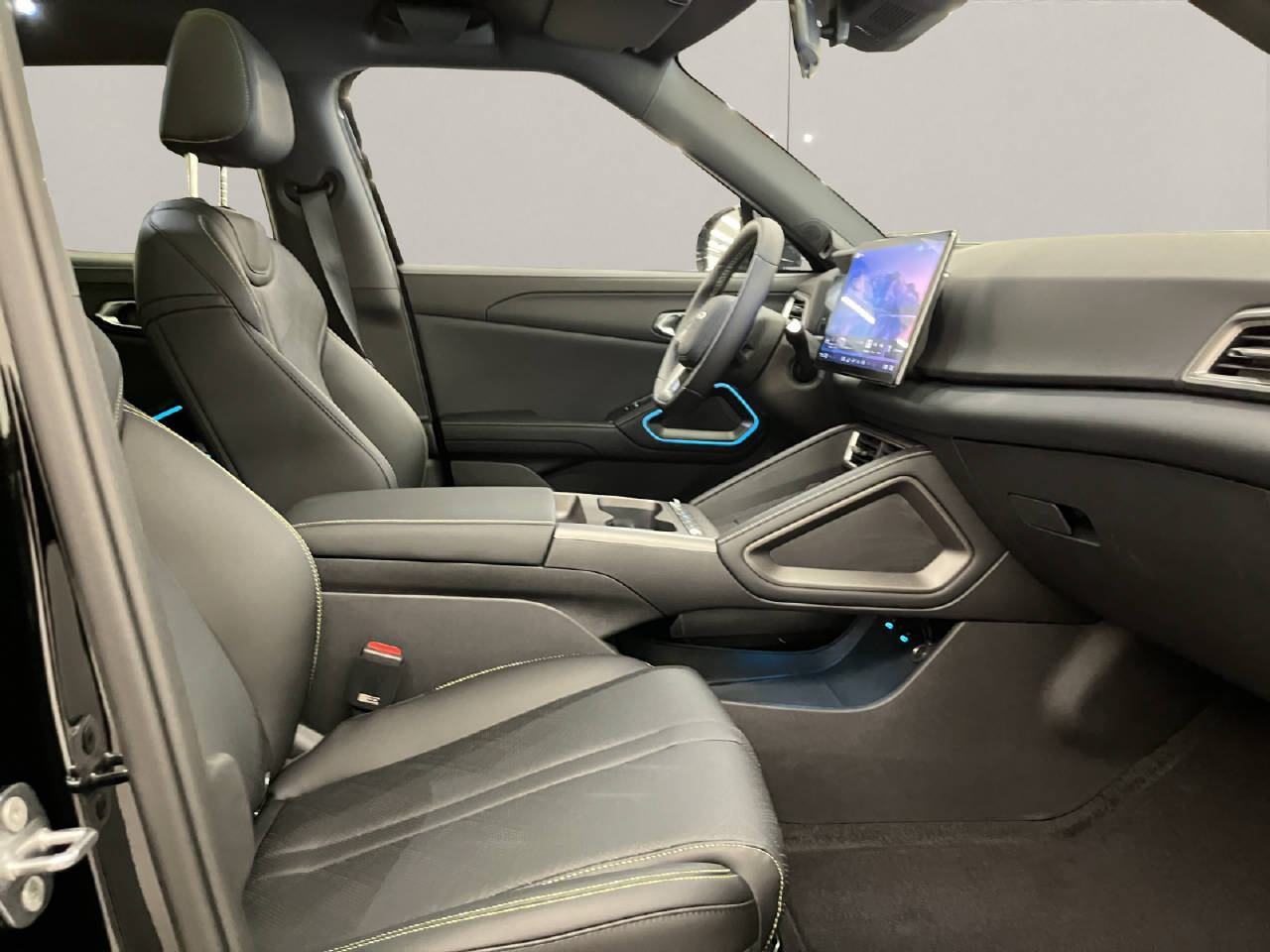 BYD Atto 2 DM-i Boost-image-10