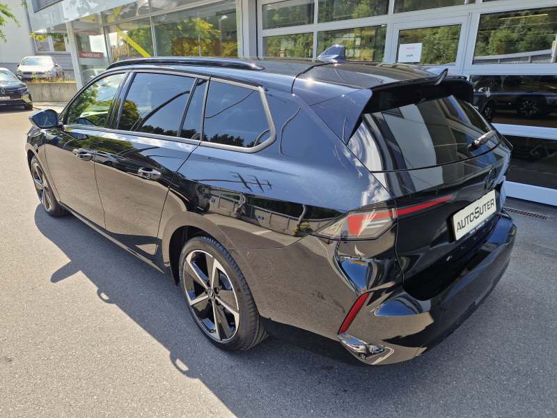OPEL Astra Sports Tourer 1.2 T Hybrid GS-image-3