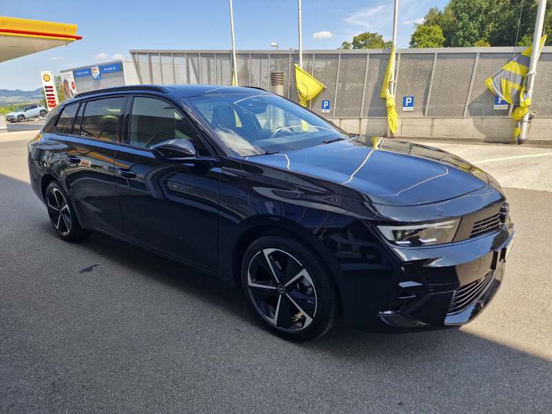 OPEL Astra Sports Tourer 1.2 T Hybrid GS-image-1