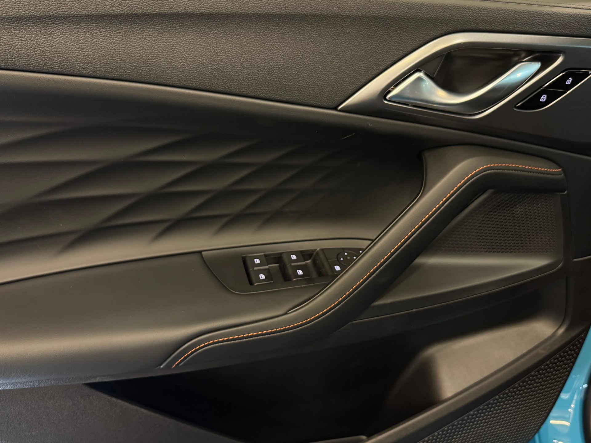 MG HS 1.5 T PHEV Comfort-image-9