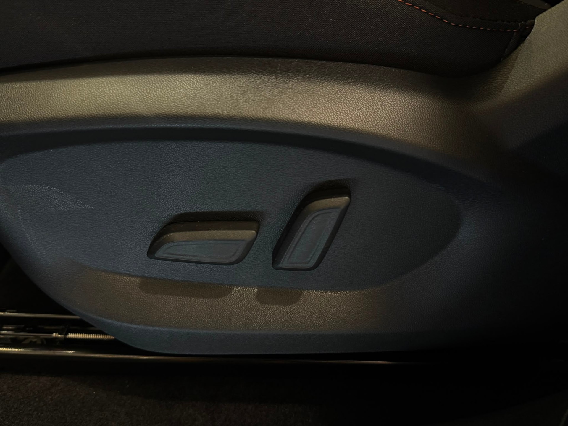 MG HS 1.5 T PHEV Comfort-image-26