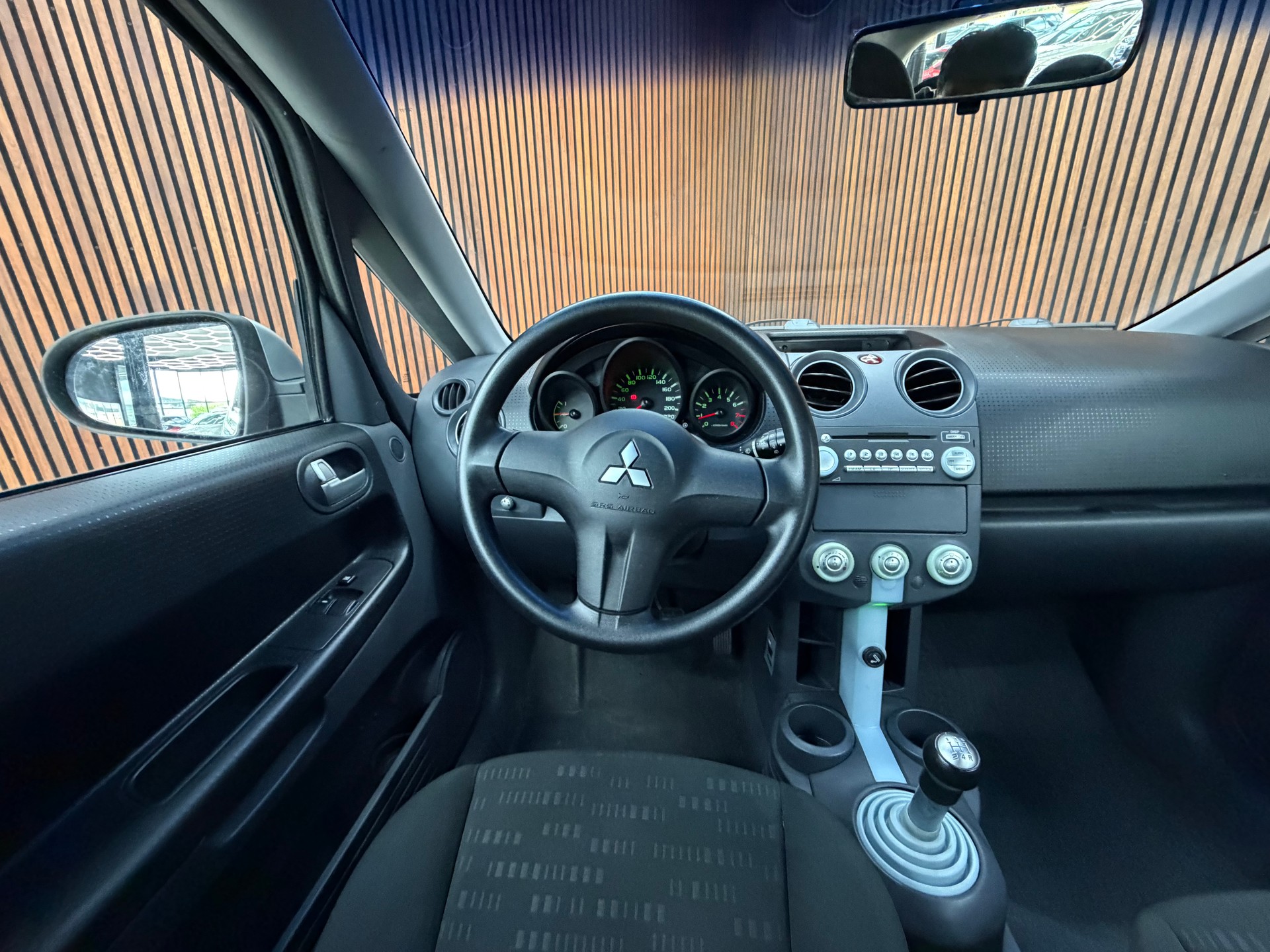 MITSUBISHI Colt 1.3 16V Invite-image-12