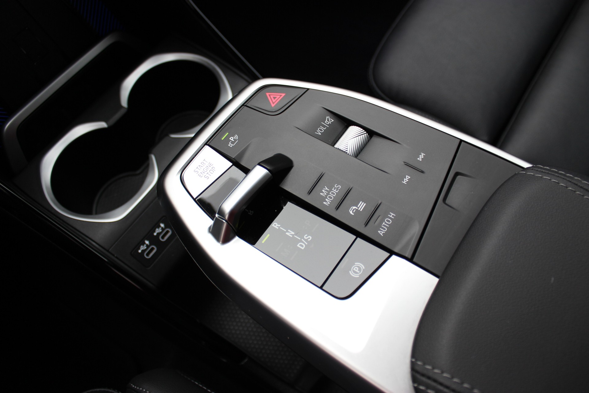 BMW X1 xDrive 20d 48V M Sport-image-12