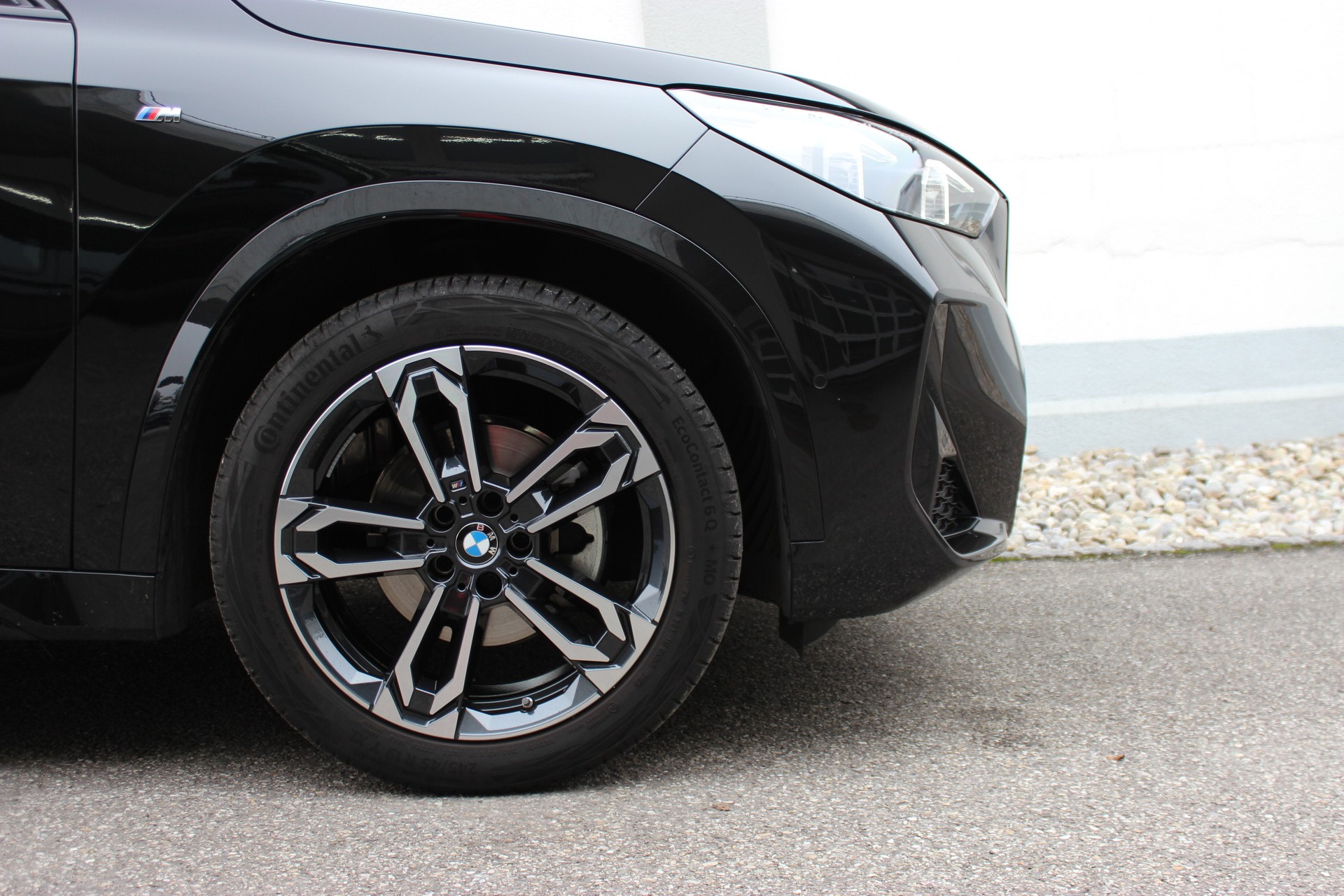 BMW X1 xDrive 20d 48V M Sport-image-17
