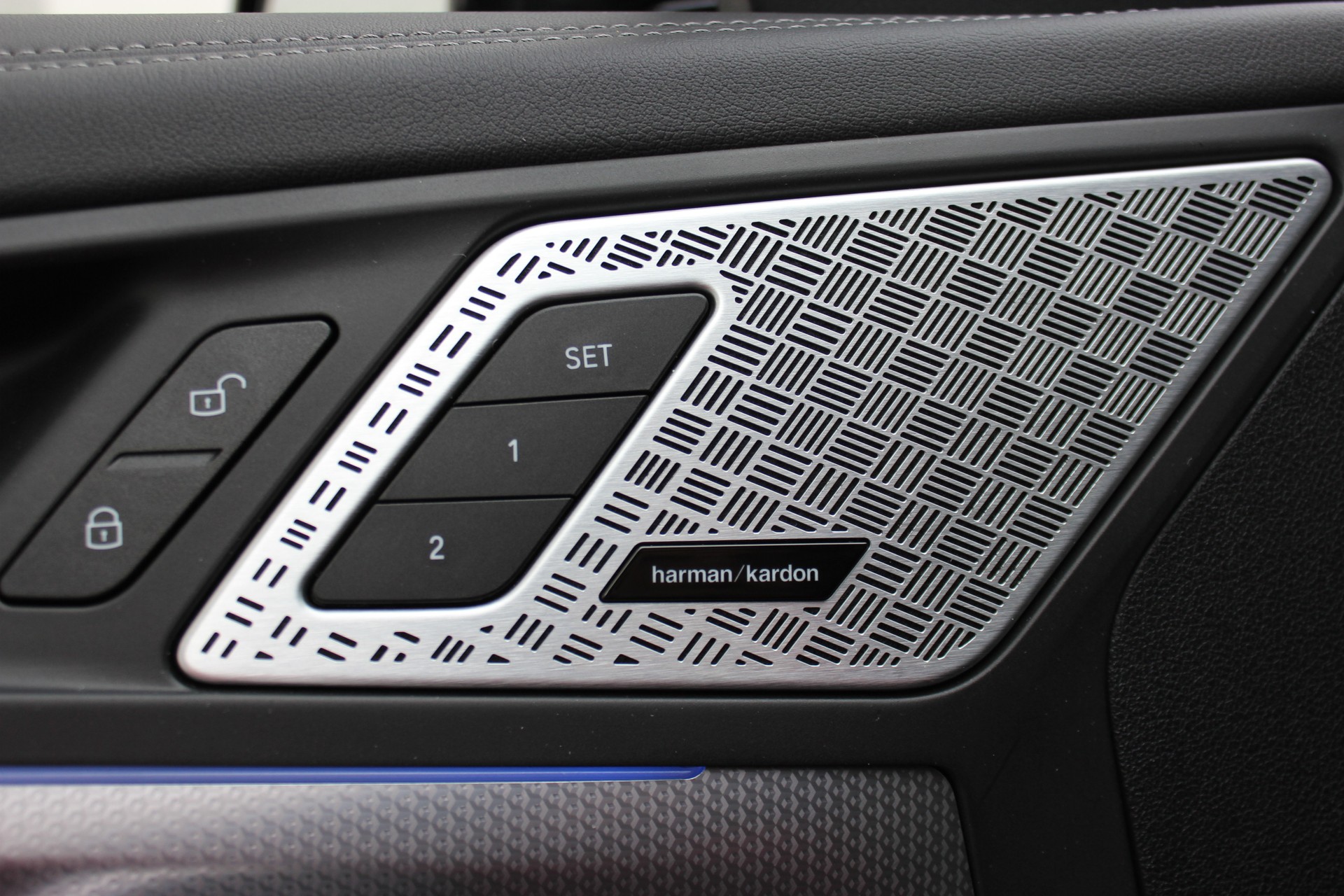 BMW X1 xDrive 20d 48V M Sport-image-20