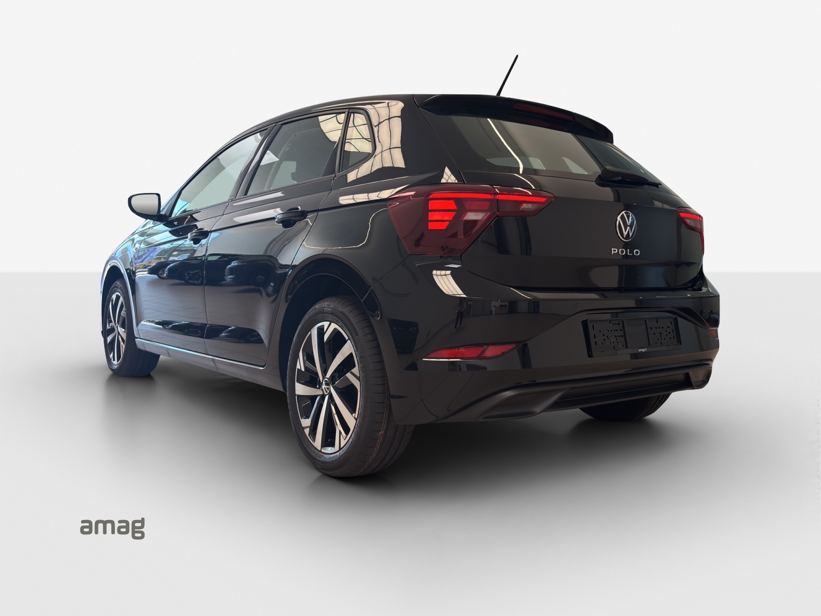 VW Polo 1.0 TSI Life DSG-image-2