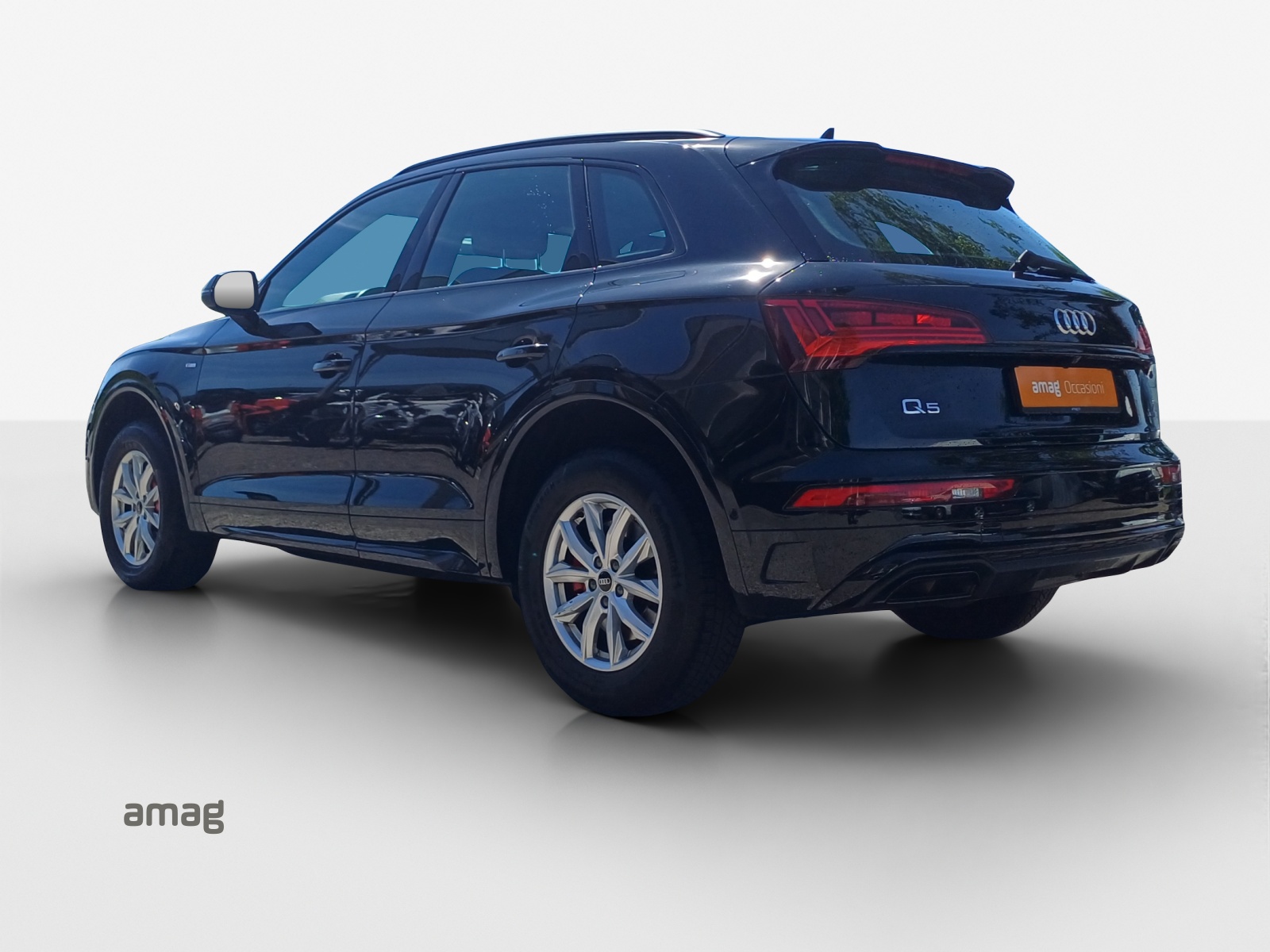 AUDI Q5 45 TFSI S-line quattro S-tronic-image-2