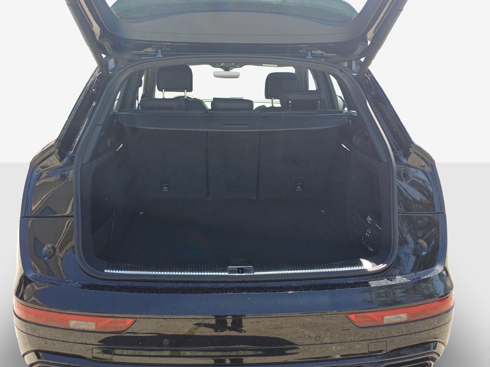 AUDI Q5 45 TFSI S-line quattro S-tronic-image-12