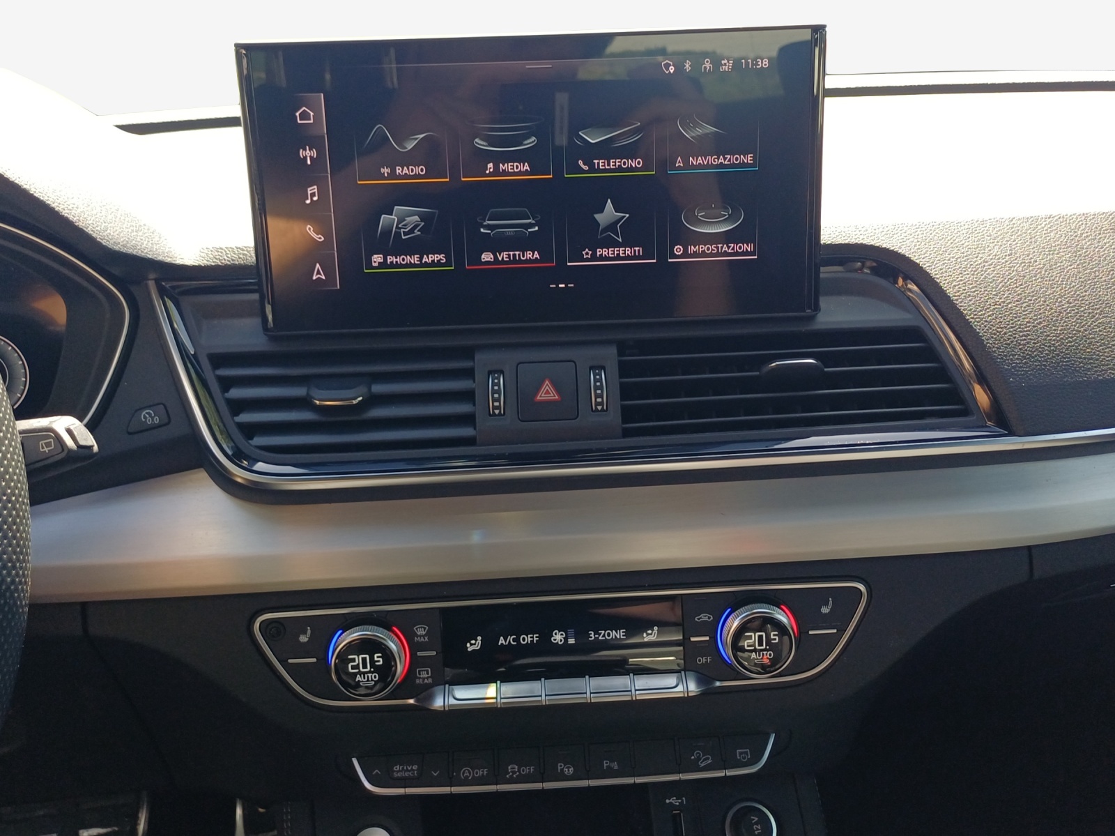 AUDI Q5 45 TFSI S-line quattro S-tronic-image-10
