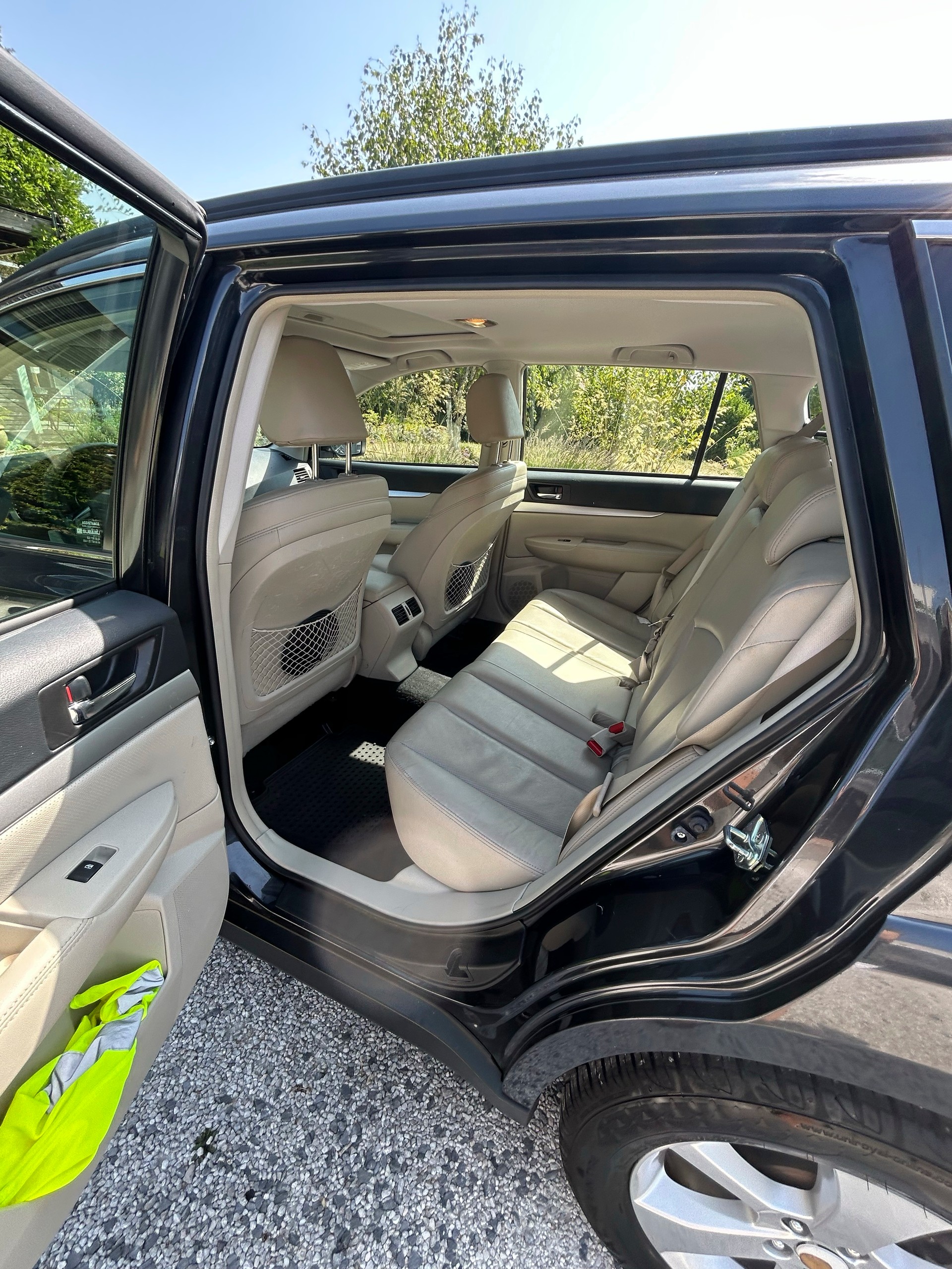 SUBARU 2.5i Limited-image-4