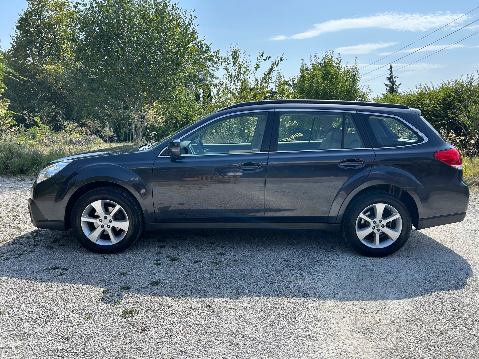 SUBARU 2.5i Limited-image-0