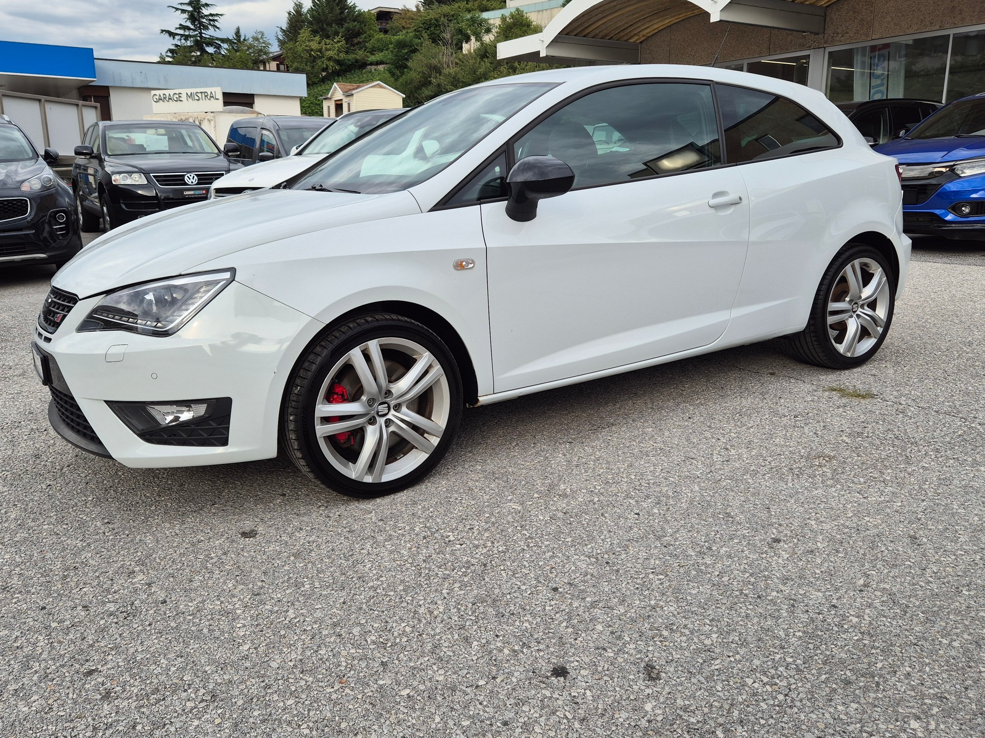 SEAT Ibiza SC 1.8 TSI Cupra-image-3