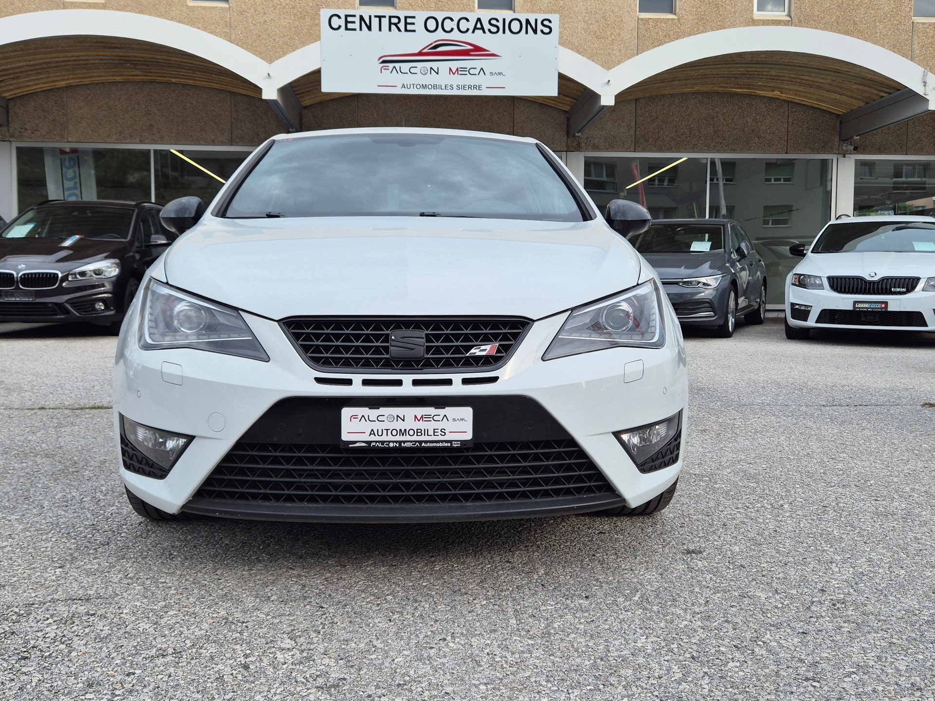 SEAT Ibiza SC 1.8 TSI Cupra-image-1