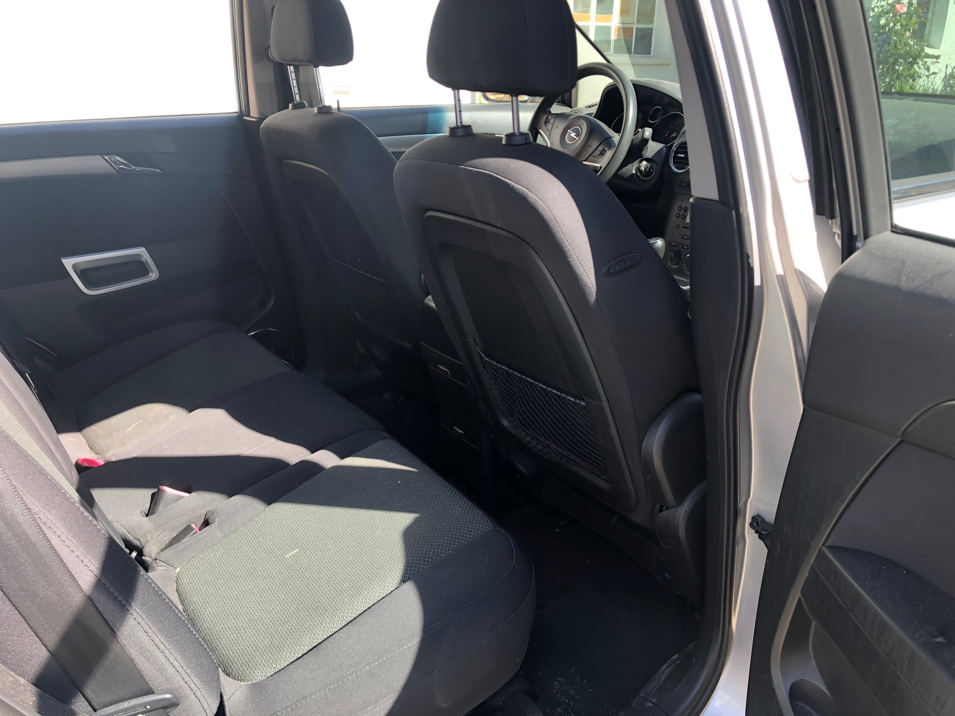 OPEL Antara 2.0 CDTi Enjoy 4WD-image-11