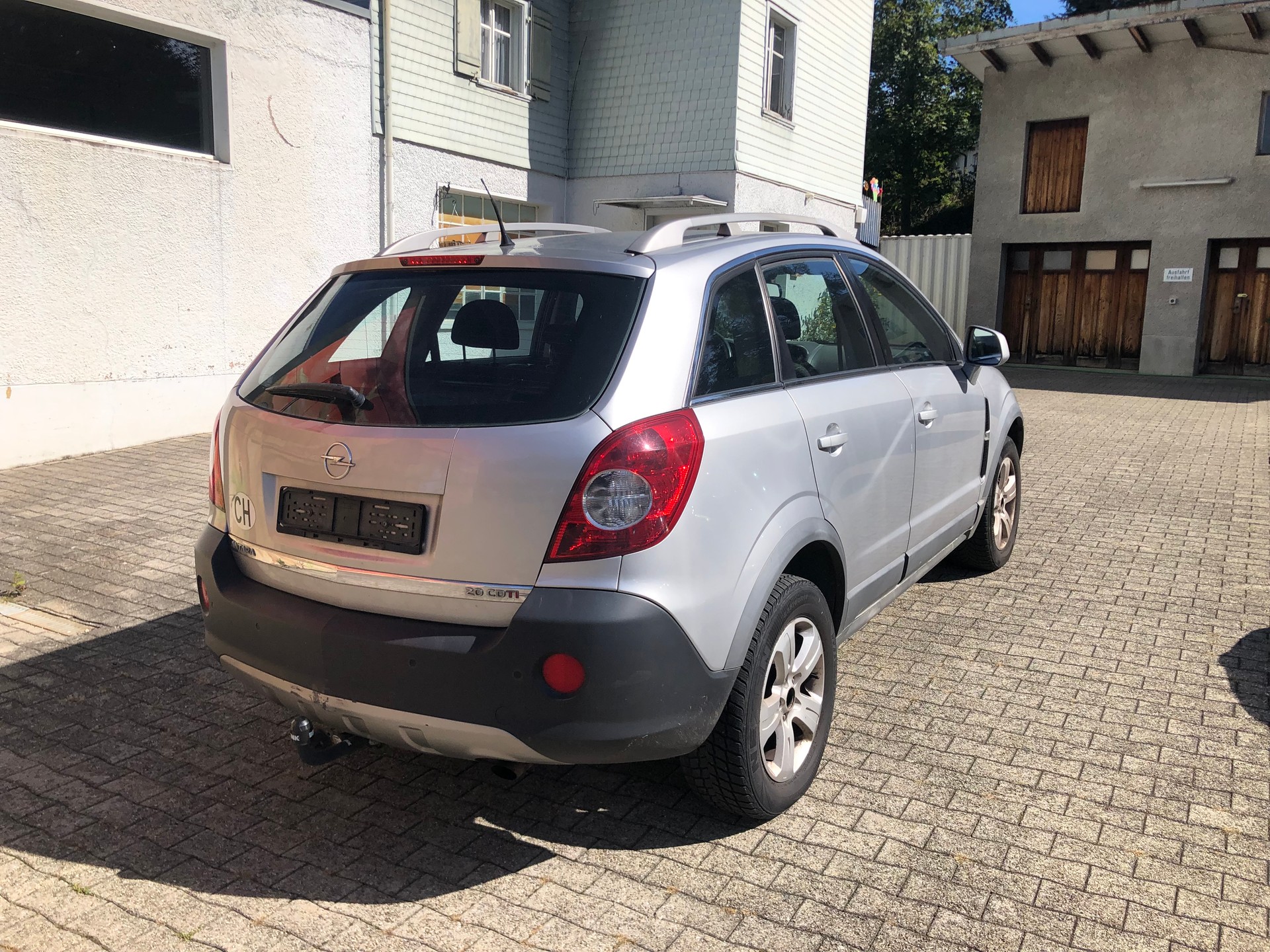 OPEL Antara 2.0 CDTi Enjoy 4WD-image-3