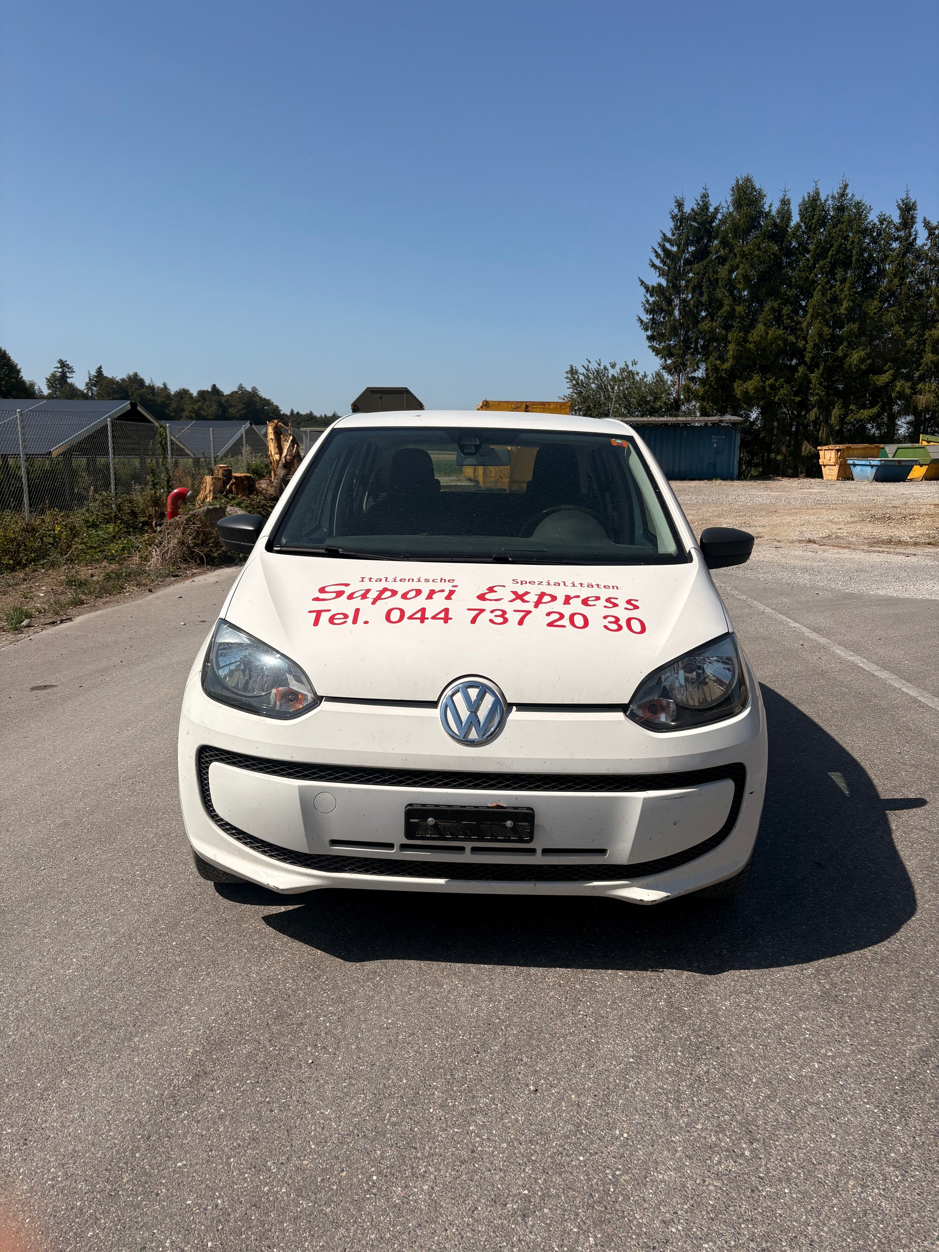 VW Up 1.0 swiss up-image-0