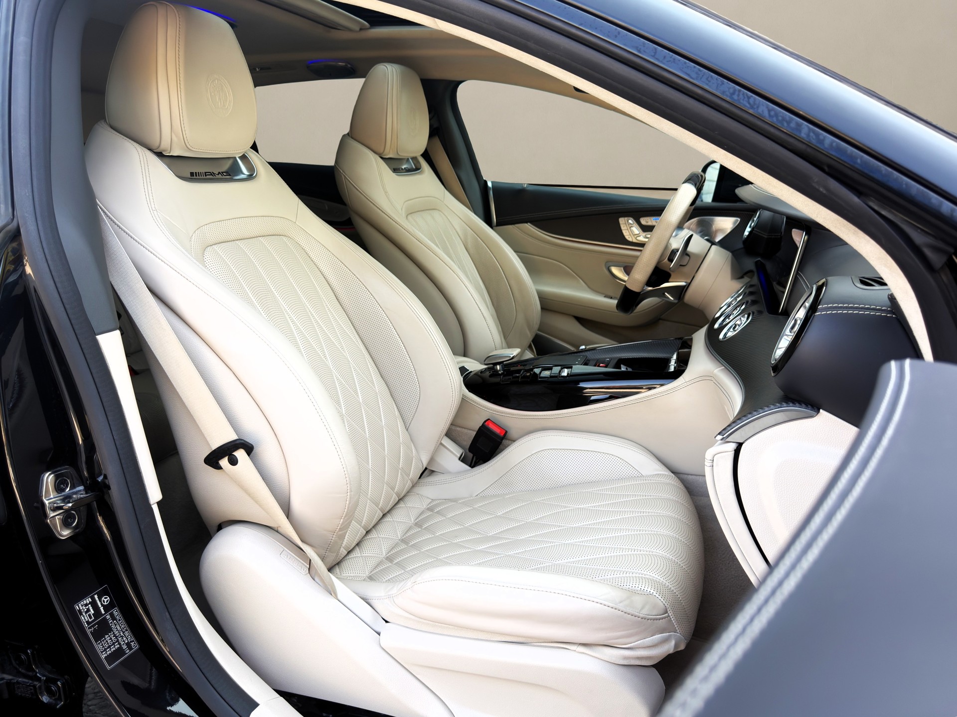 MERCEDES-BENZ ❗AMG GT 4 63 S ❗4Matic+ Speedshift MCT ✅Aero-Paket & VOLL-AUSSTATTUNG✅-image-9