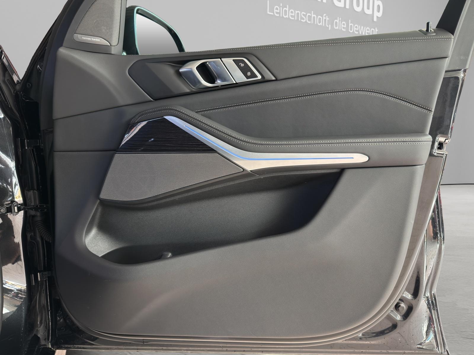 BMW X5 50e xDrive SAG-image-21