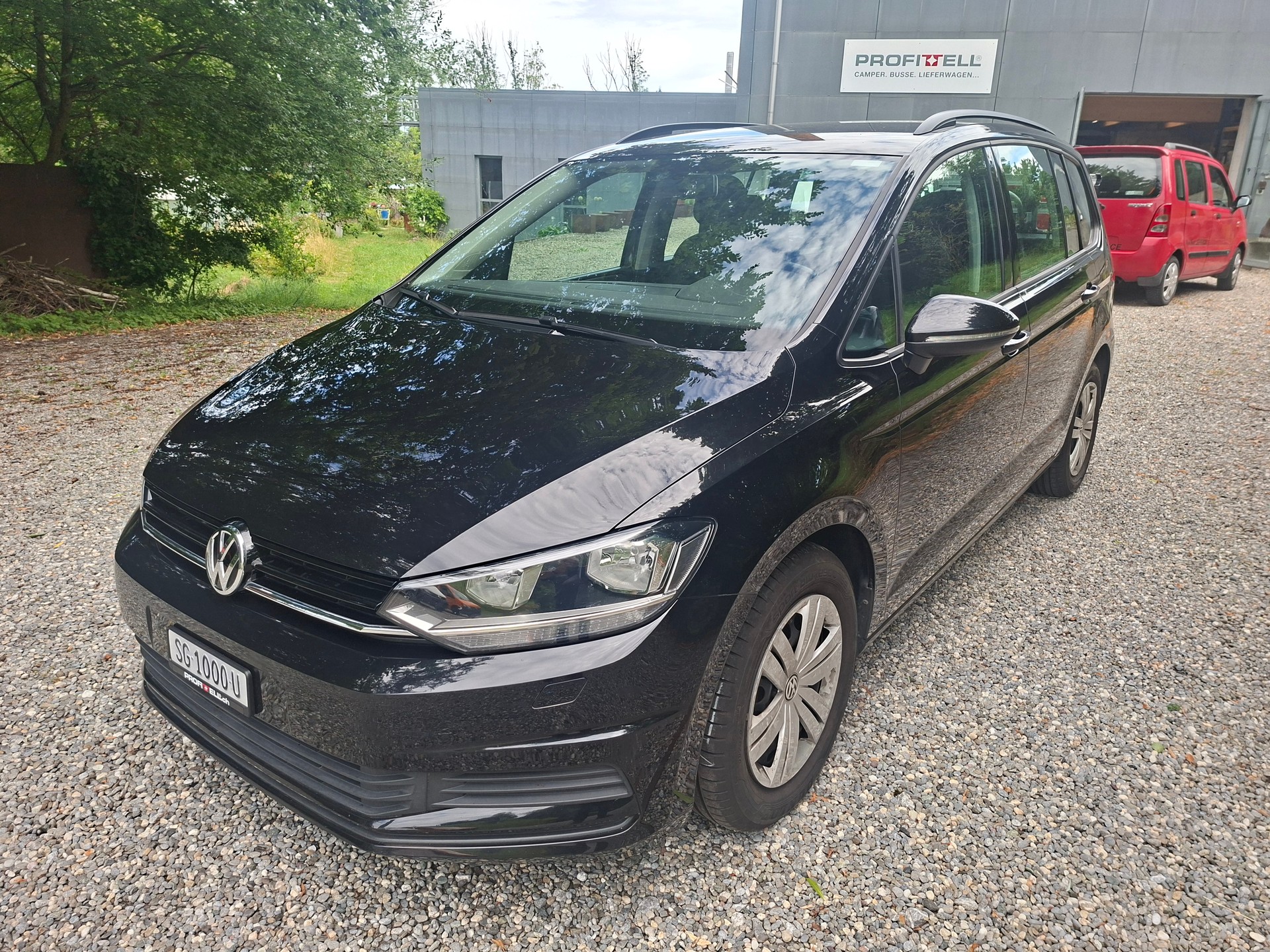 VW Touran 1.4 TSI BlueMotion Technology Family-image-0