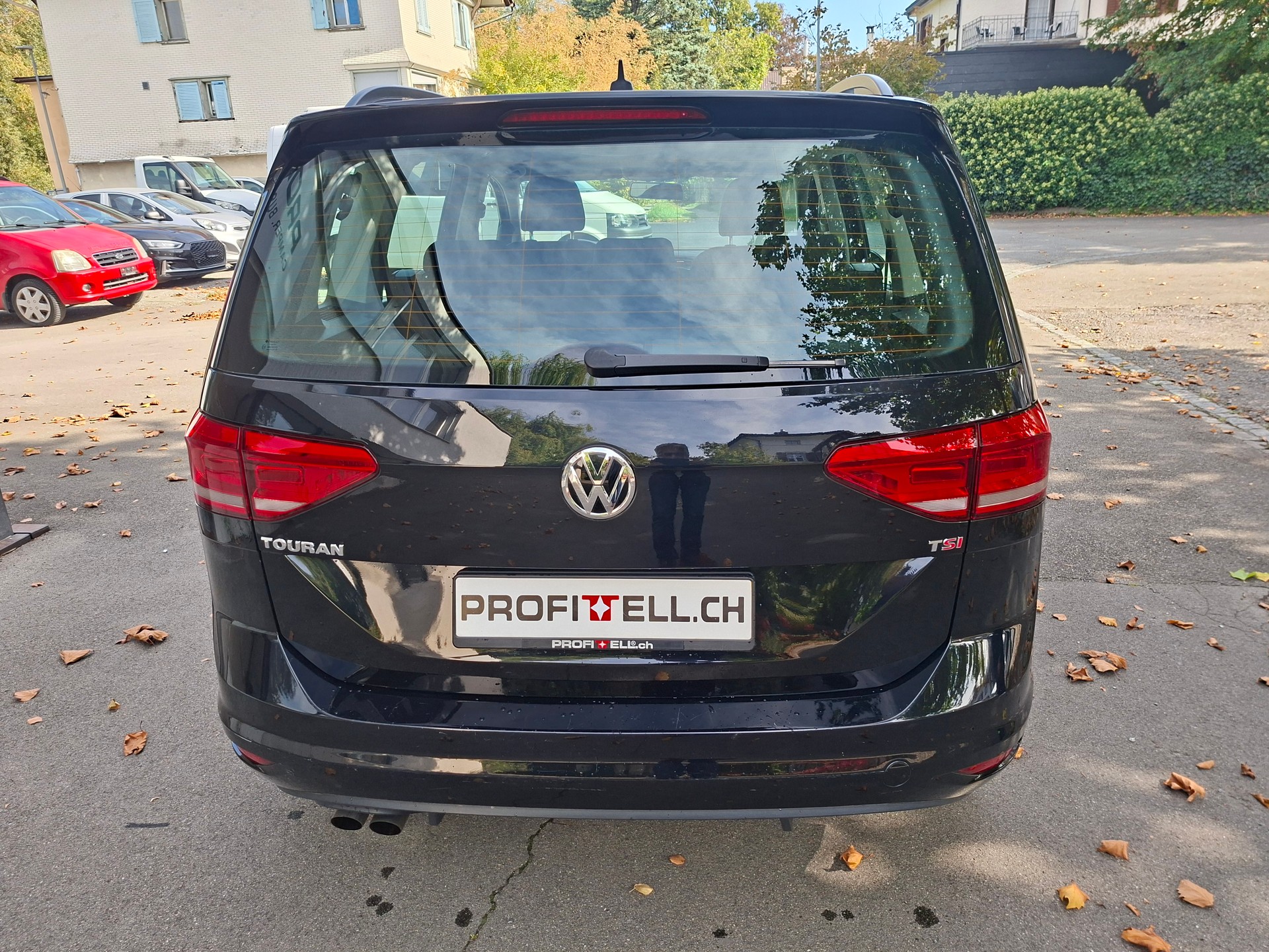 VW Touran 1.4 TSI BlueMotion Technology Family-showroom-element-2