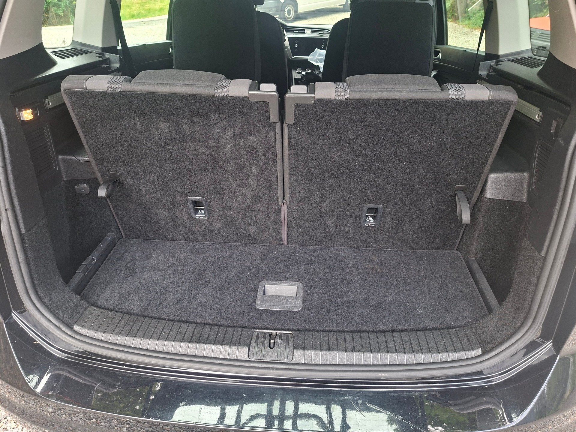 VW Touran 1.4 TSI BlueMotion Technology Family-image-3