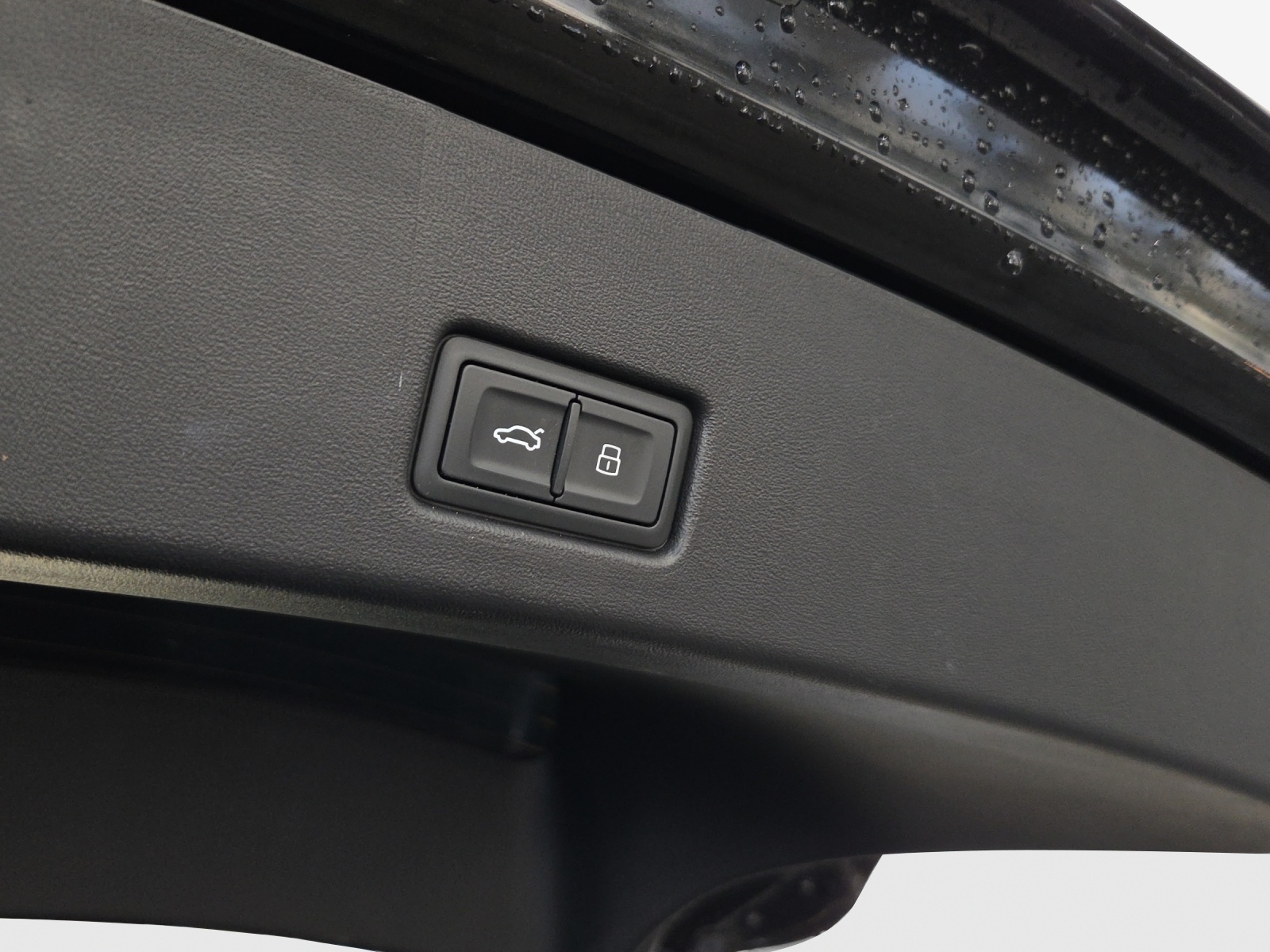AUDI Q4 Sportback e-tron 50 quattro-image-13