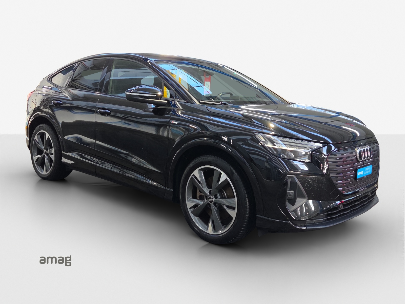 AUDI Q4 Sportback e-tron 50 quattro-image-5